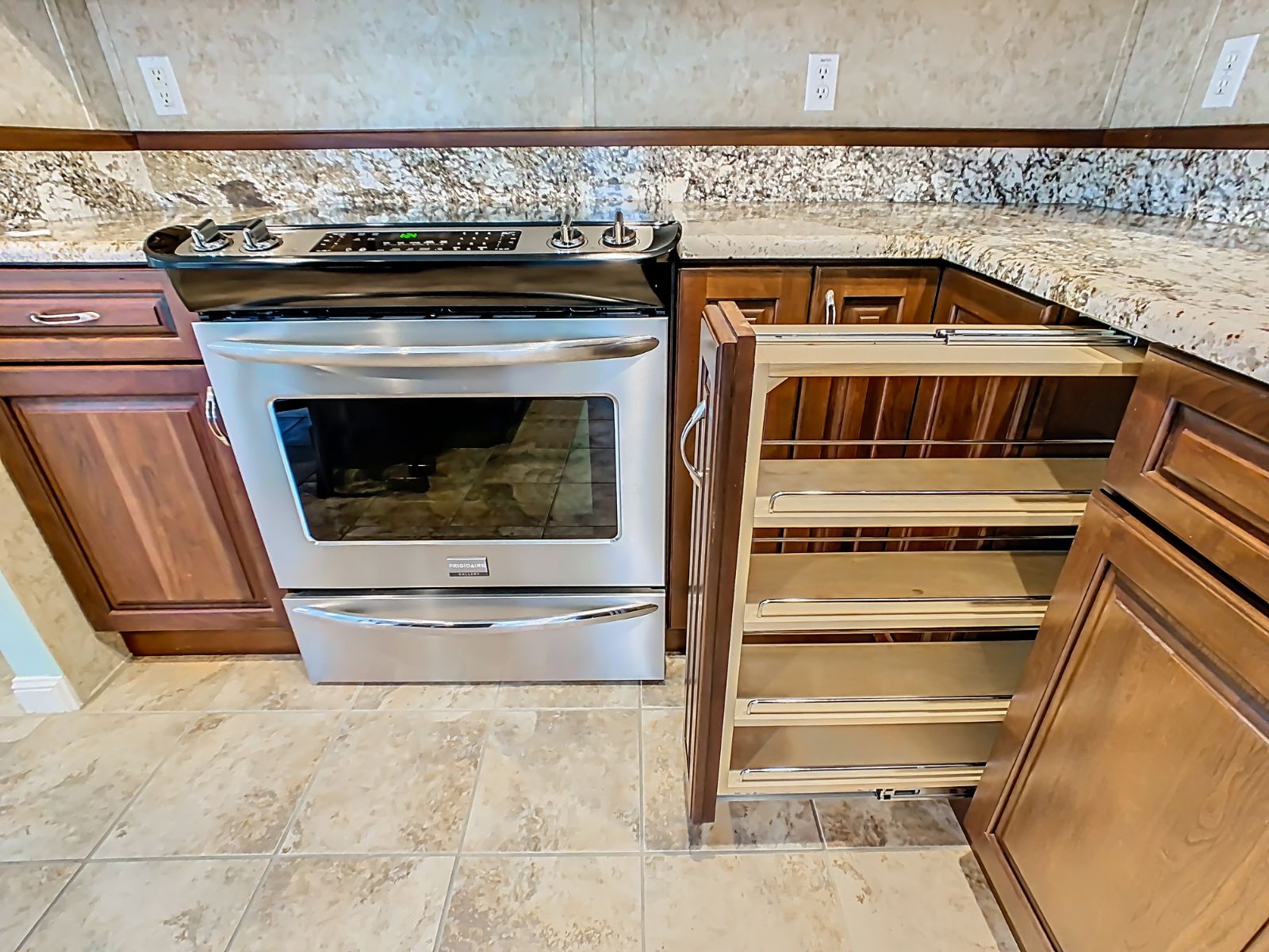 618 Sunset Circle, Frostproof, Florida 33843, 2 Bedrooms Bedrooms, ,2 BathroomsBathrooms,55-Plus Mobile Home,For Sale,Sunset Circle,4512