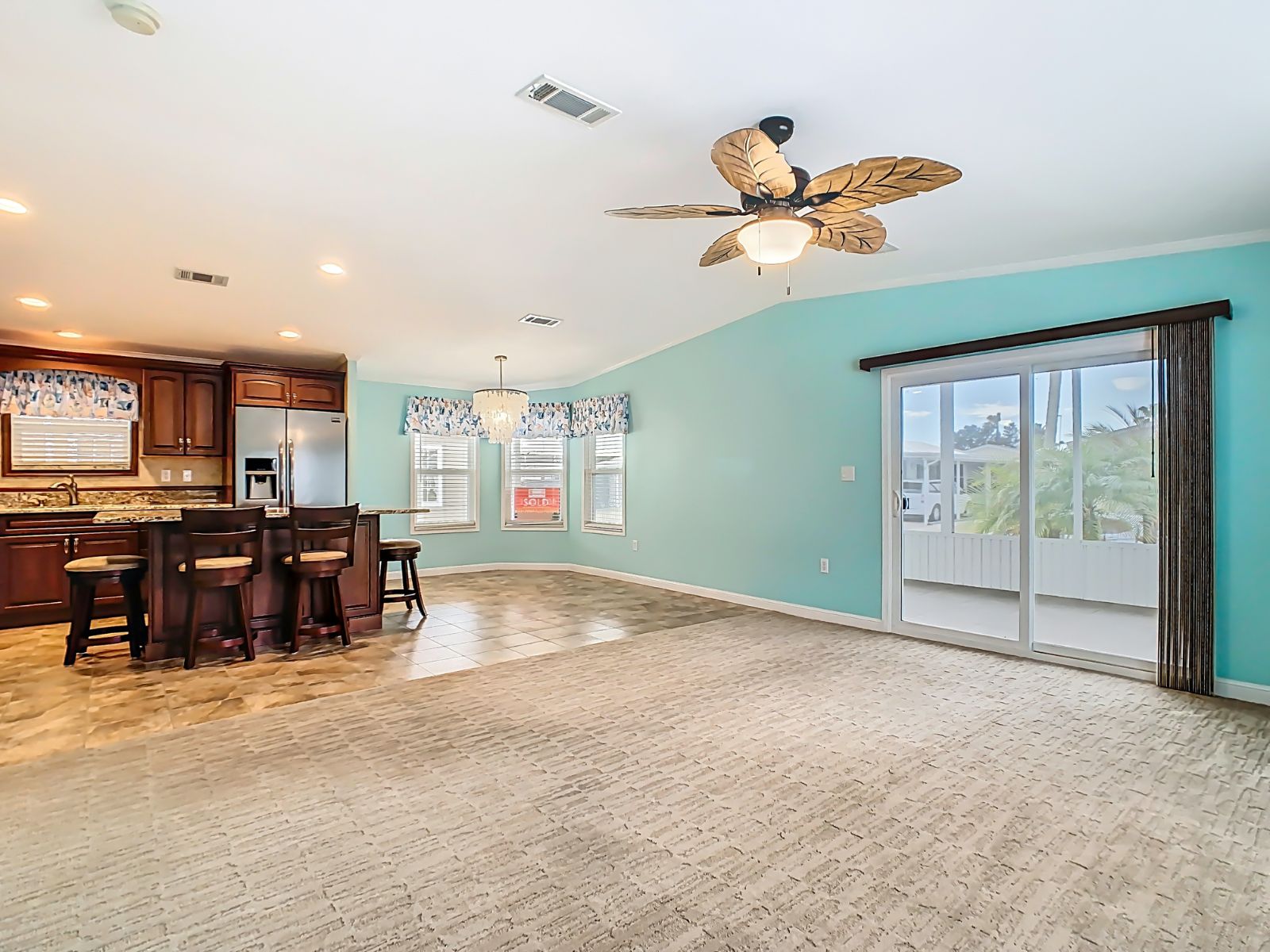 618 Sunset Circle, Frostproof, Florida 33843, 2 Bedrooms Bedrooms, ,2 BathroomsBathrooms,55-Plus Mobile Home,For Sale,Sunset Circle,4512