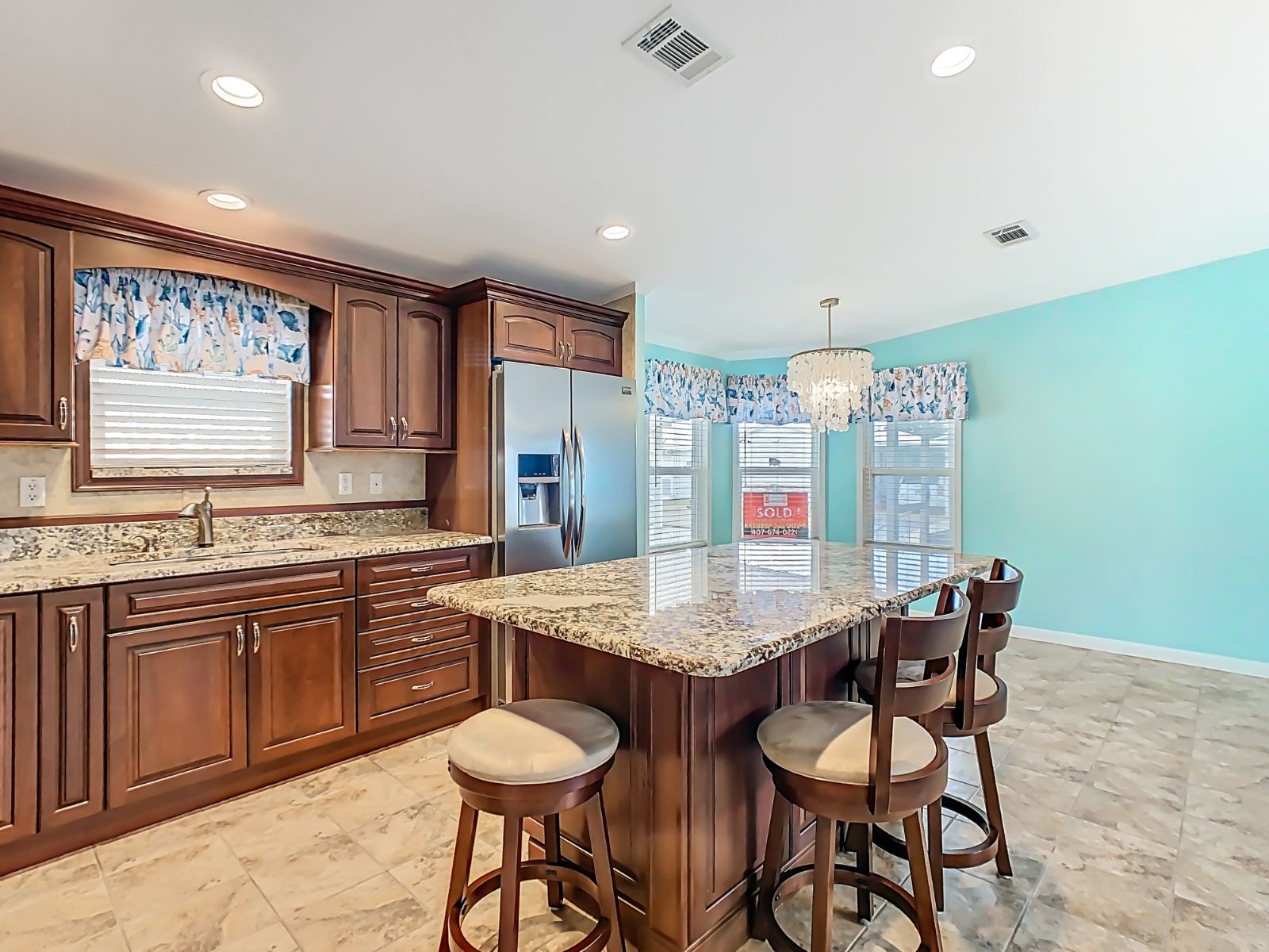 618 Sunset Circle, Frostproof, Florida 33843, 2 Bedrooms Bedrooms, ,2 BathroomsBathrooms,55-Plus Mobile Home,For Sale,Sunset Circle,4512