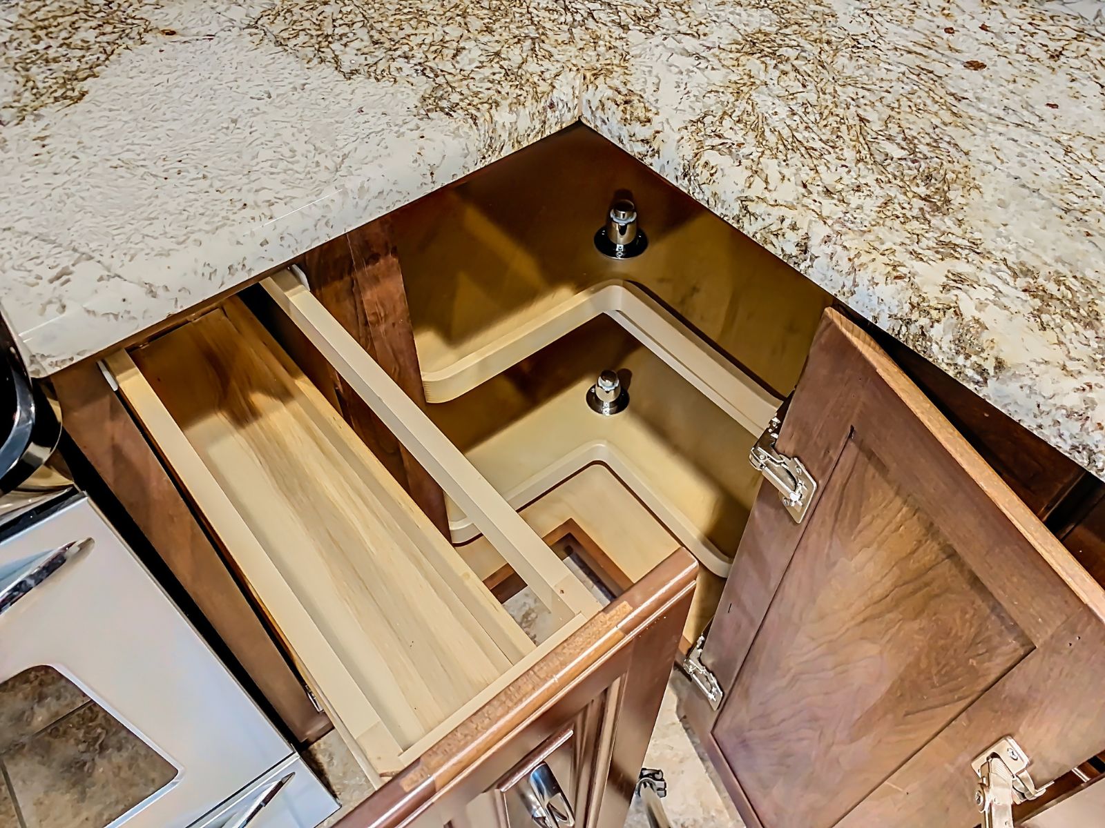 618 Sunset Circle, Frostproof, Florida 33843, 2 Bedrooms Bedrooms, ,2 BathroomsBathrooms,55-Plus Mobile Home,For Sale,Sunset Circle,4512