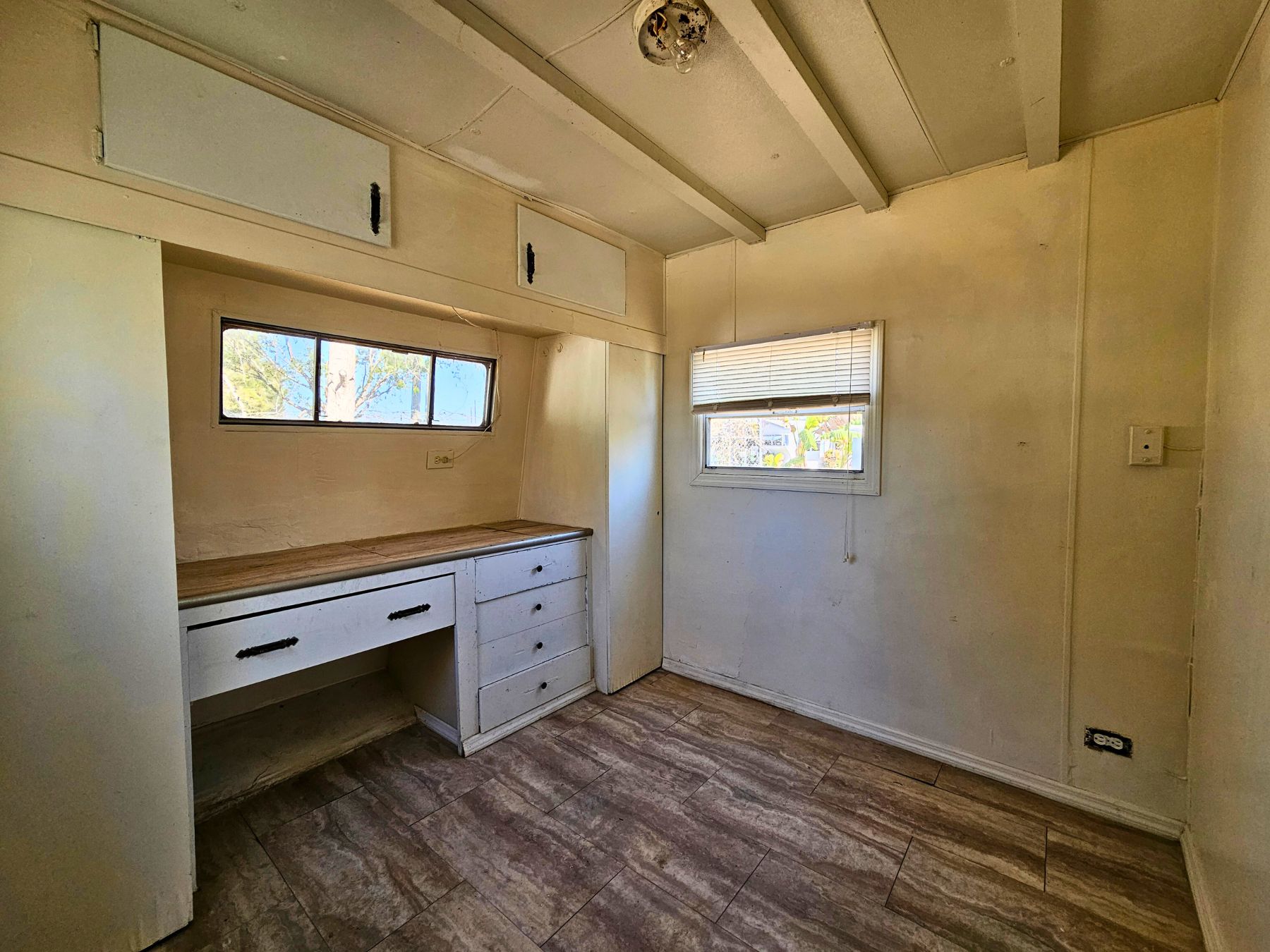 511 Sherwood, Bradenton, Florida 34208, 2 Bedrooms Bedrooms, ,1 BathroomBathrooms,55-Plus Mobile Home,For Sale,Sherwood,4513