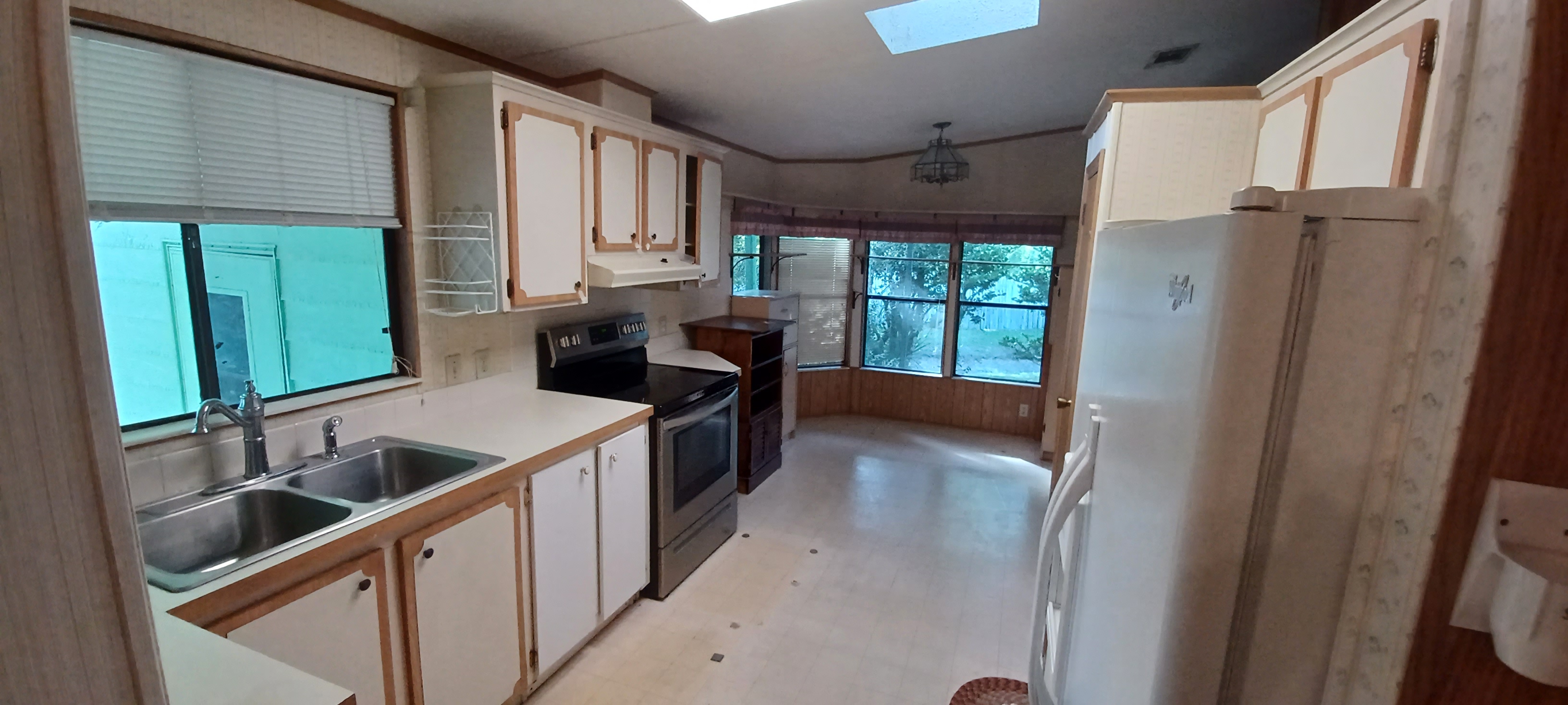 1655 Cedar Ridge Dr, Lot 1115, Orlando, Florida 32826, 2 Bedrooms Bedrooms, ,2 BathroomsBathrooms,55-Plus Mobile Home,For Sale,Cedar Ridge Dr, Lot 1115,4514
