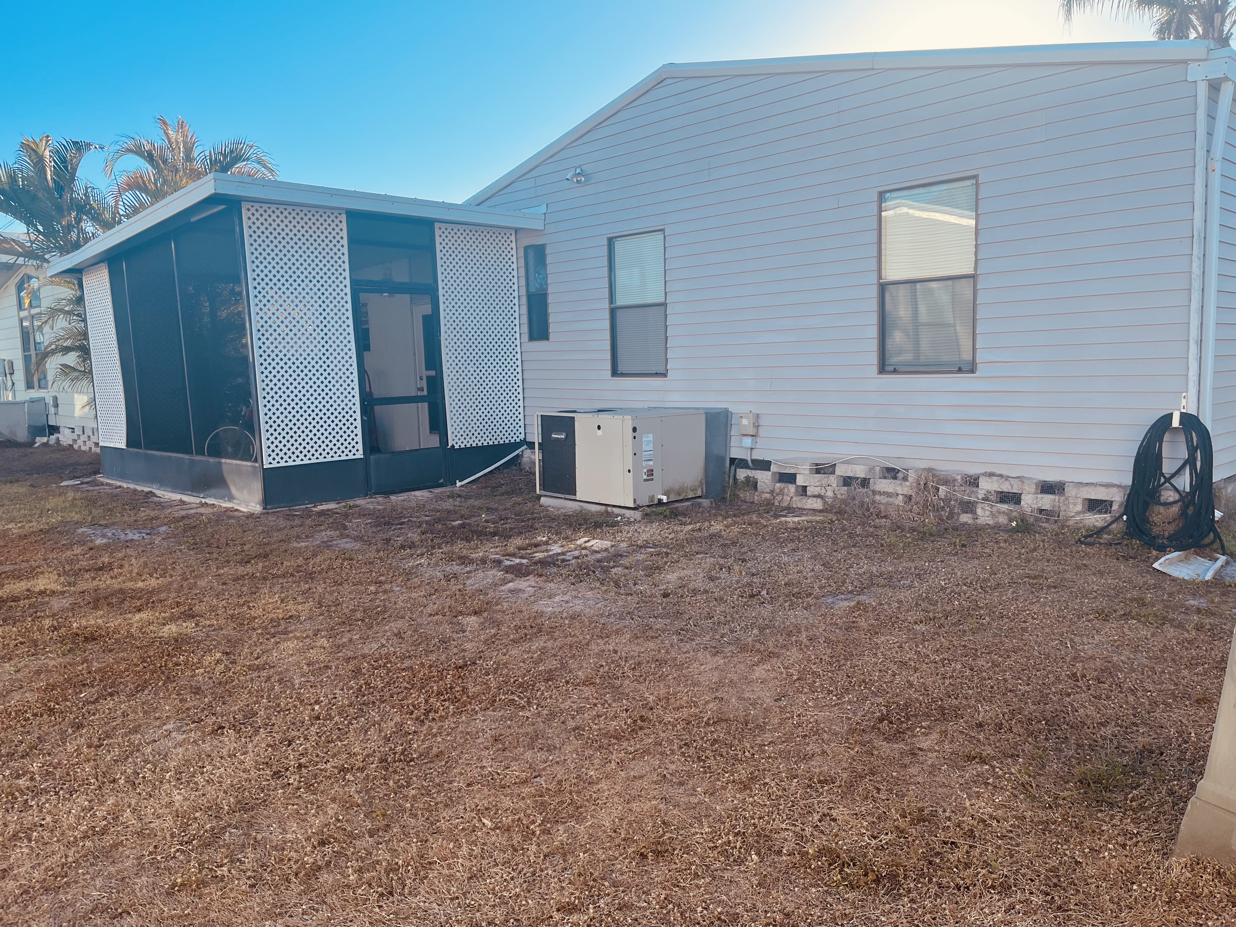 100 Hampton Rd, Lot 153, Clearwater, Florida 33759, 2 Bedrooms Bedrooms, ,2 BathroomsBathrooms,55-Plus Mobile Home,For Sale,Hampton Rd, Lot 153,4519