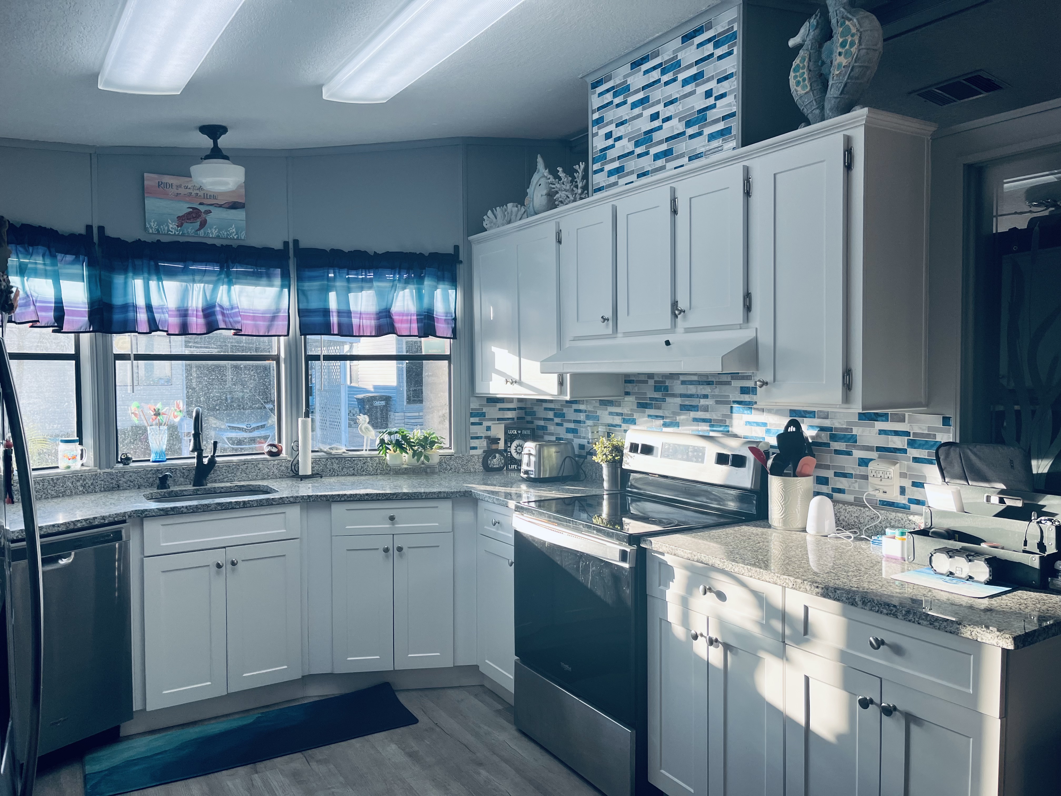 100 Hampton Rd, Lot 153, Clearwater, Florida 33759, 2 Bedrooms Bedrooms, ,2 BathroomsBathrooms,55-Plus Mobile Home,For Sale,Hampton Rd, Lot 153,4519