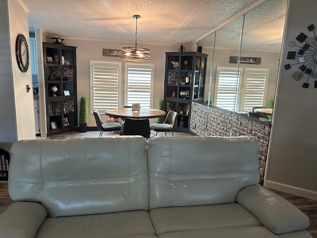 7027 Date Palm Ln, Ellenton, Florida 34222, 2 Bedrooms Bedrooms, ,2 BathroomsBathrooms,55-Plus Mobile Home,For Sale,Date Palm Ln,4521