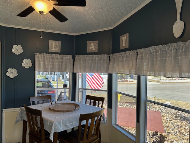 7027 Date Palm Ln, Ellenton, Florida 34222, 2 Bedrooms Bedrooms, ,2 BathroomsBathrooms,55-Plus Mobile Home,For Sale,Date Palm Ln,4521