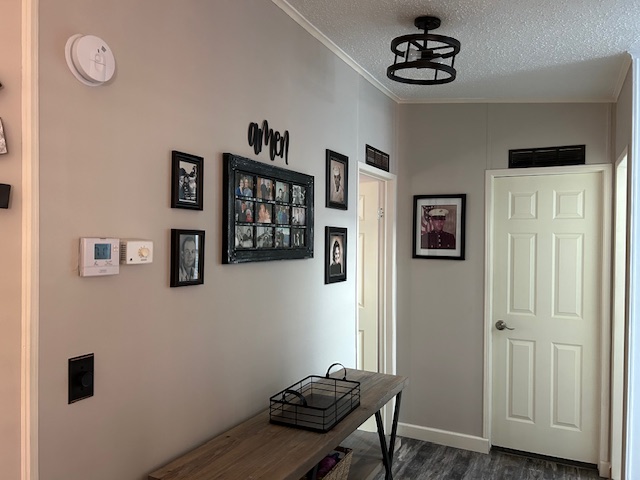 7027 Date Palm Ln, Ellenton, Florida 34222, 2 Bedrooms Bedrooms, ,2 BathroomsBathrooms,55-Plus Mobile Home,For Sale,Date Palm Ln,4521