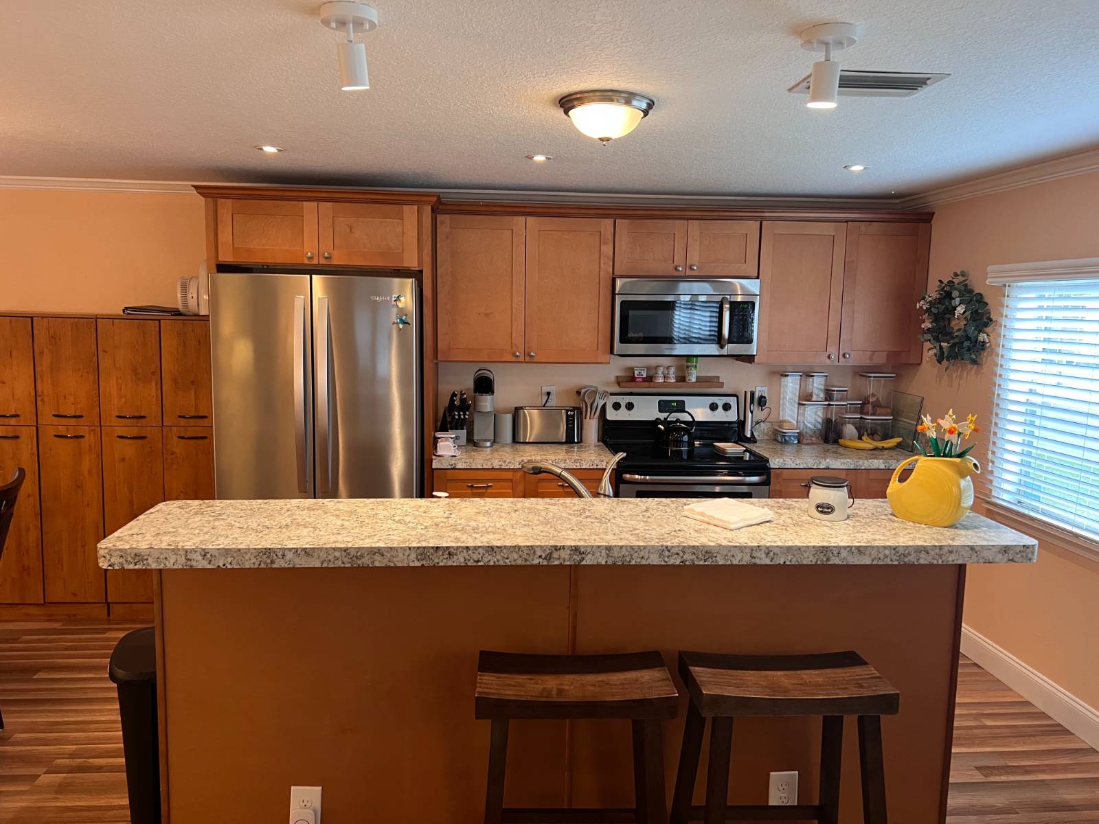 5872 Camelot Drive South, Sarasota, Florida 34233, 2 Bedrooms Bedrooms, ,2 BathroomsBathrooms,55-Plus Mobile Home,For Sale,Camelot Drive South,4527