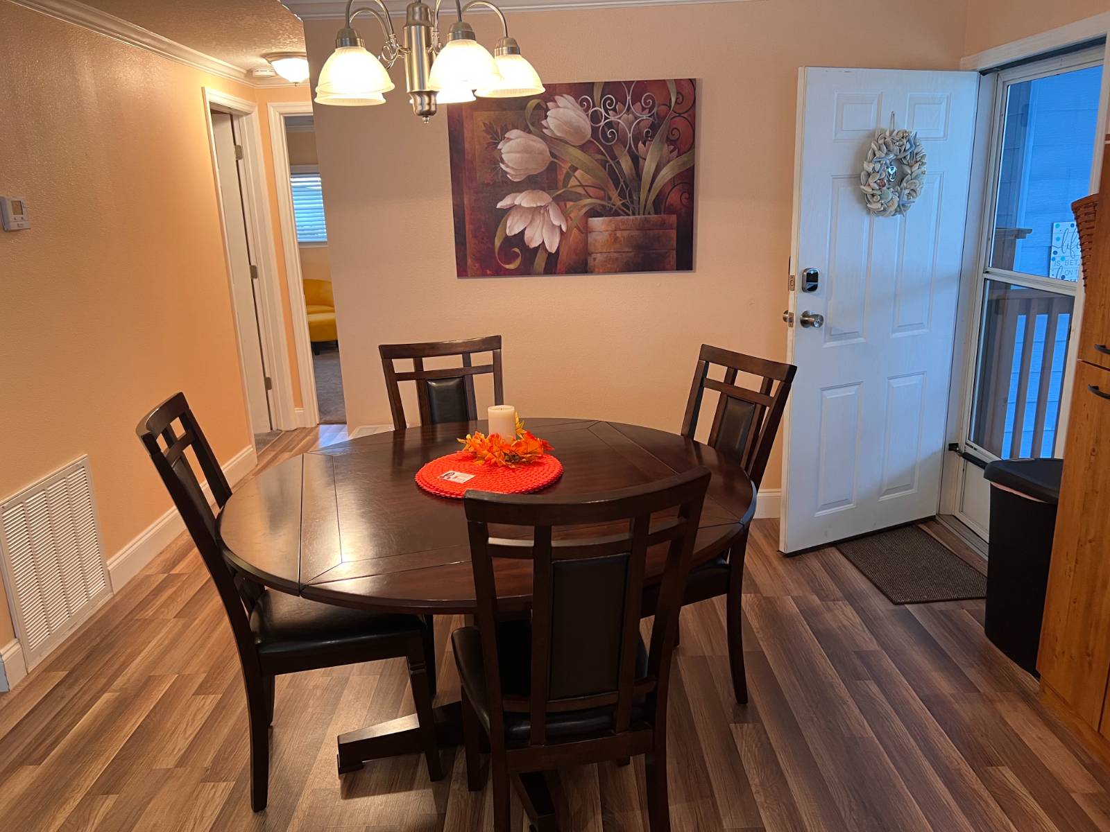 5872 Camelot Drive South, Sarasota, Florida 34233, 2 Bedrooms Bedrooms, ,2 BathroomsBathrooms,55-Plus Mobile Home,For Sale,Camelot Drive South,4527