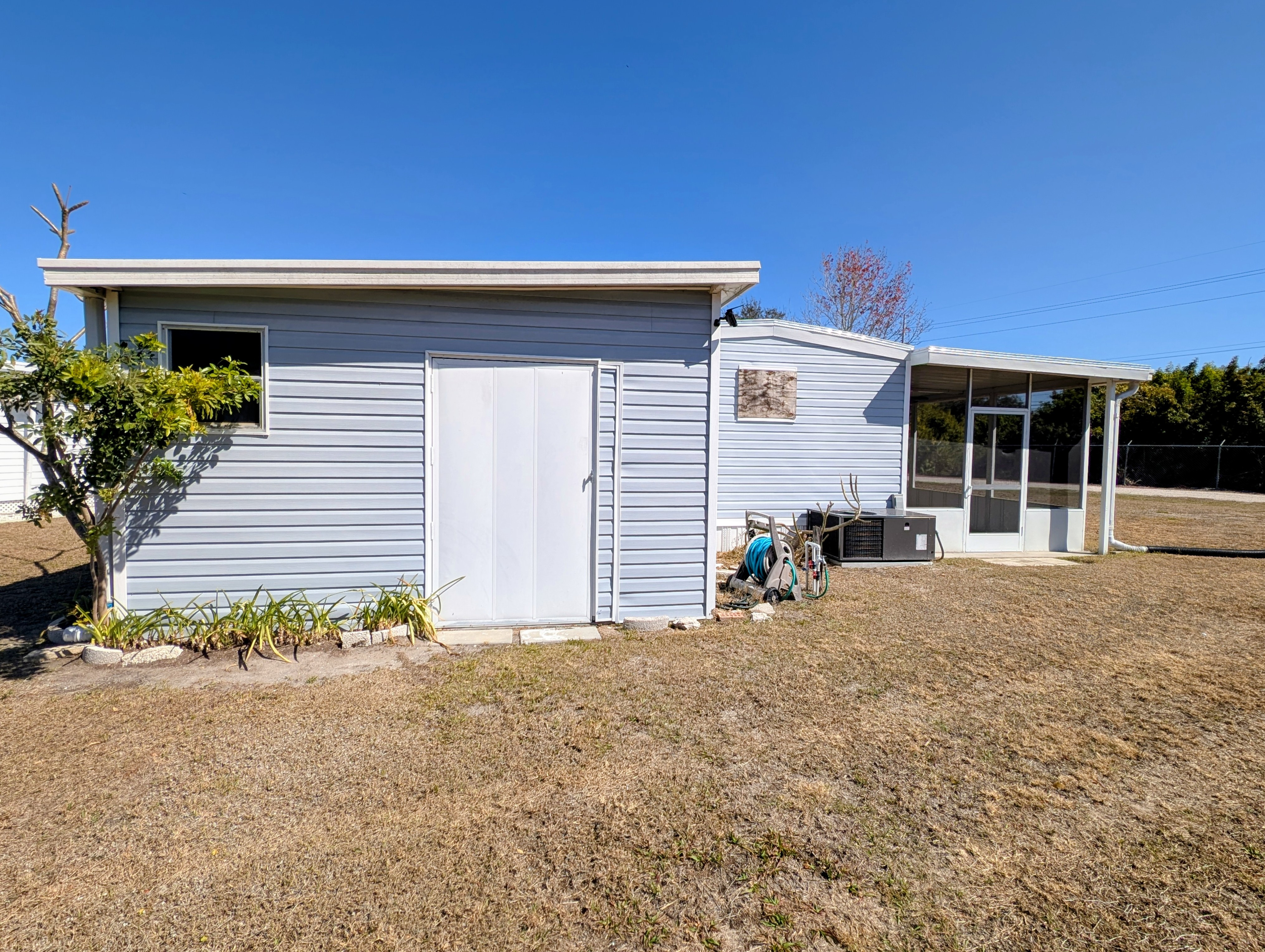 2523 Scuttlebutt Loop, Lot 343, Ruskin, Florida 33570, 2 Bedrooms Bedrooms, ,1.5 BathroomsBathrooms,55-Plus Mobile Home,For Sale,Scuttlebutt Loop, Lot 343,4530