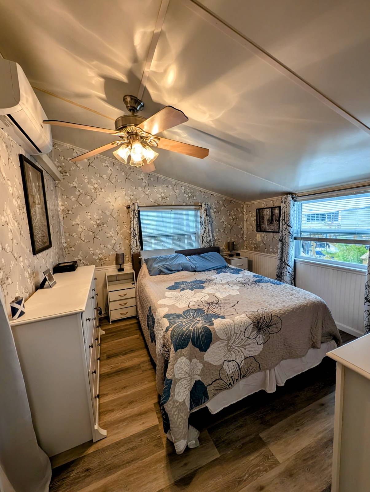 3748 Hula Circle, Ruskin, Florida 33570, 2 Bedrooms Bedrooms, ,1 BathroomBathrooms,All - Age Mobile Home,For Sale,Hula Circle,4532