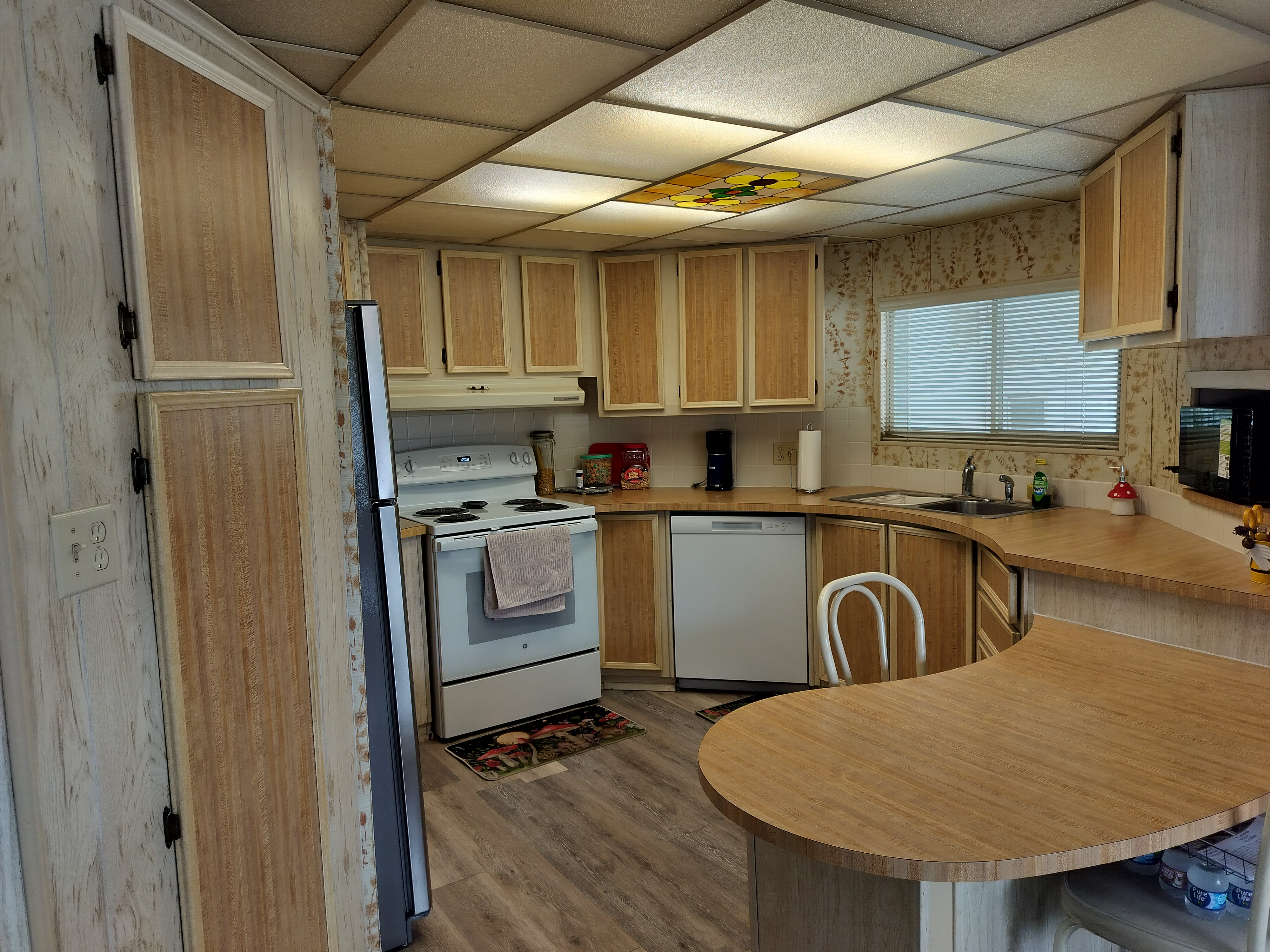 7300 20th St, Lot 428, Vero Beach, Florida 32966, 2 Bedrooms Bedrooms, ,2 BathroomsBathrooms,55-Plus Mobile Home,For Sale,20th St, Lot 428,4534