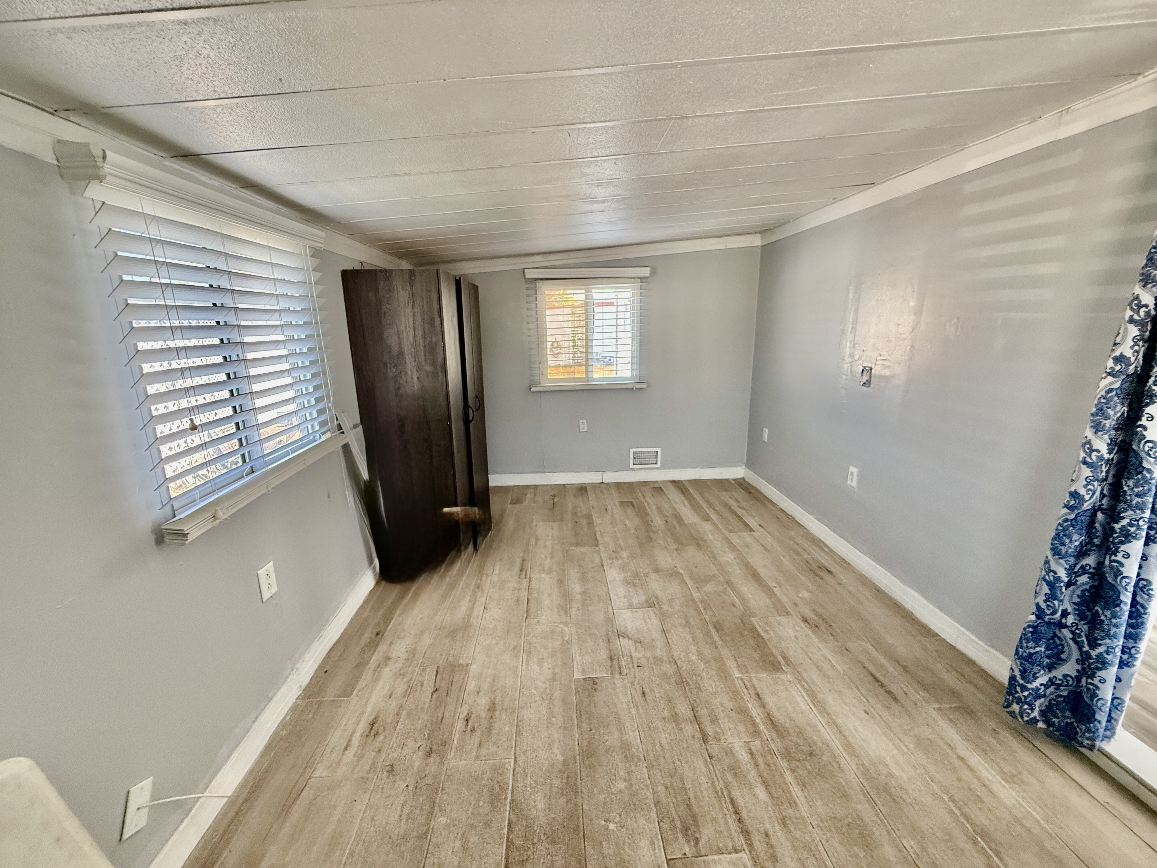 7349 Ulmerton Rd, Lot 301, Largo, Florida 33771, 2 Bedrooms Bedrooms, ,1 BathroomBathrooms,55-Plus Mobile Home,For Sale,Ulmerton Rd, Lot 301,4539