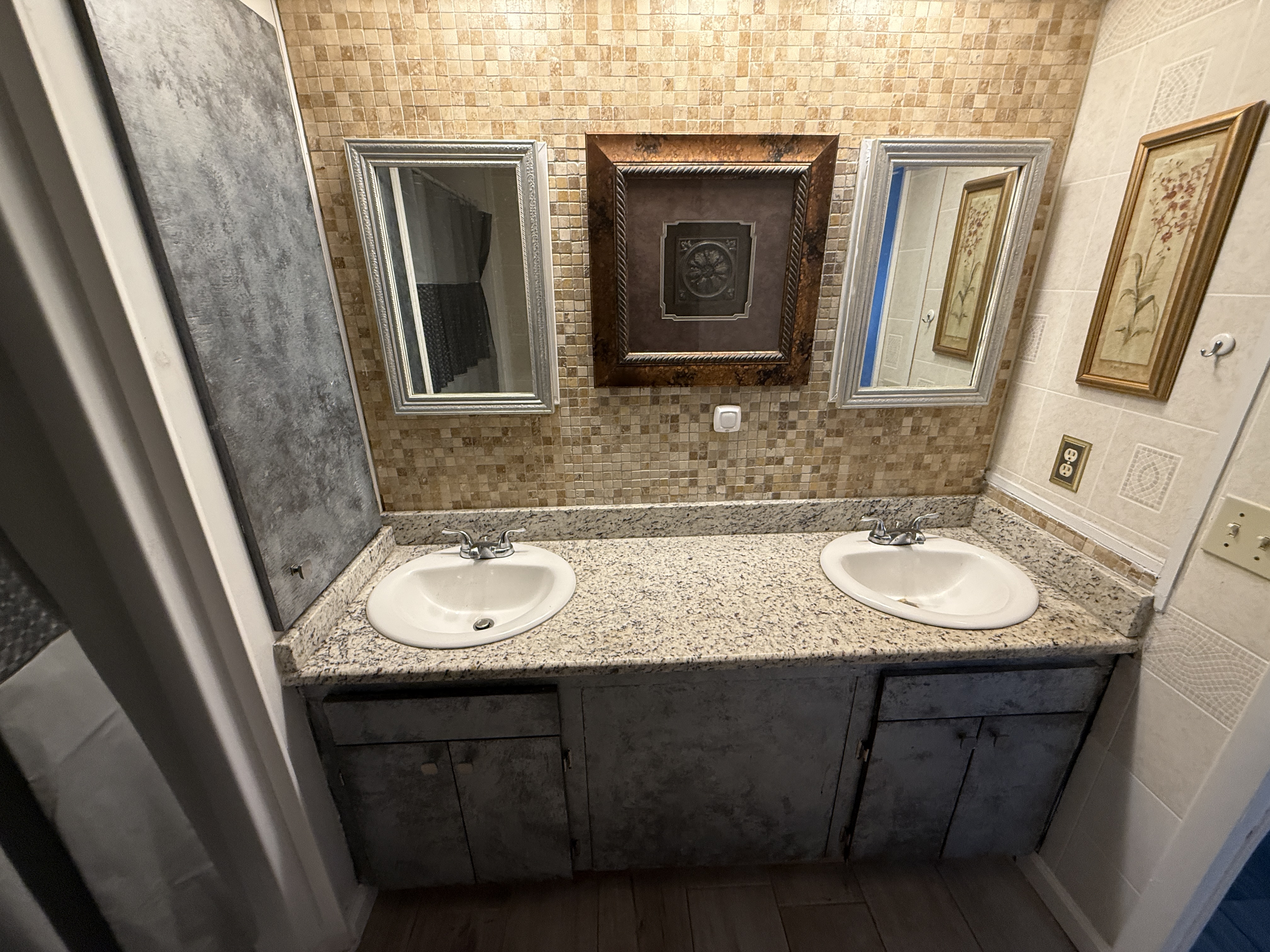 7349 Ulmerton Rd, Lot 301, Largo, Florida 33771, 2 Bedrooms Bedrooms, ,1 BathroomBathrooms,55-Plus Mobile Home,For Sale,Ulmerton Rd, Lot 301,4539