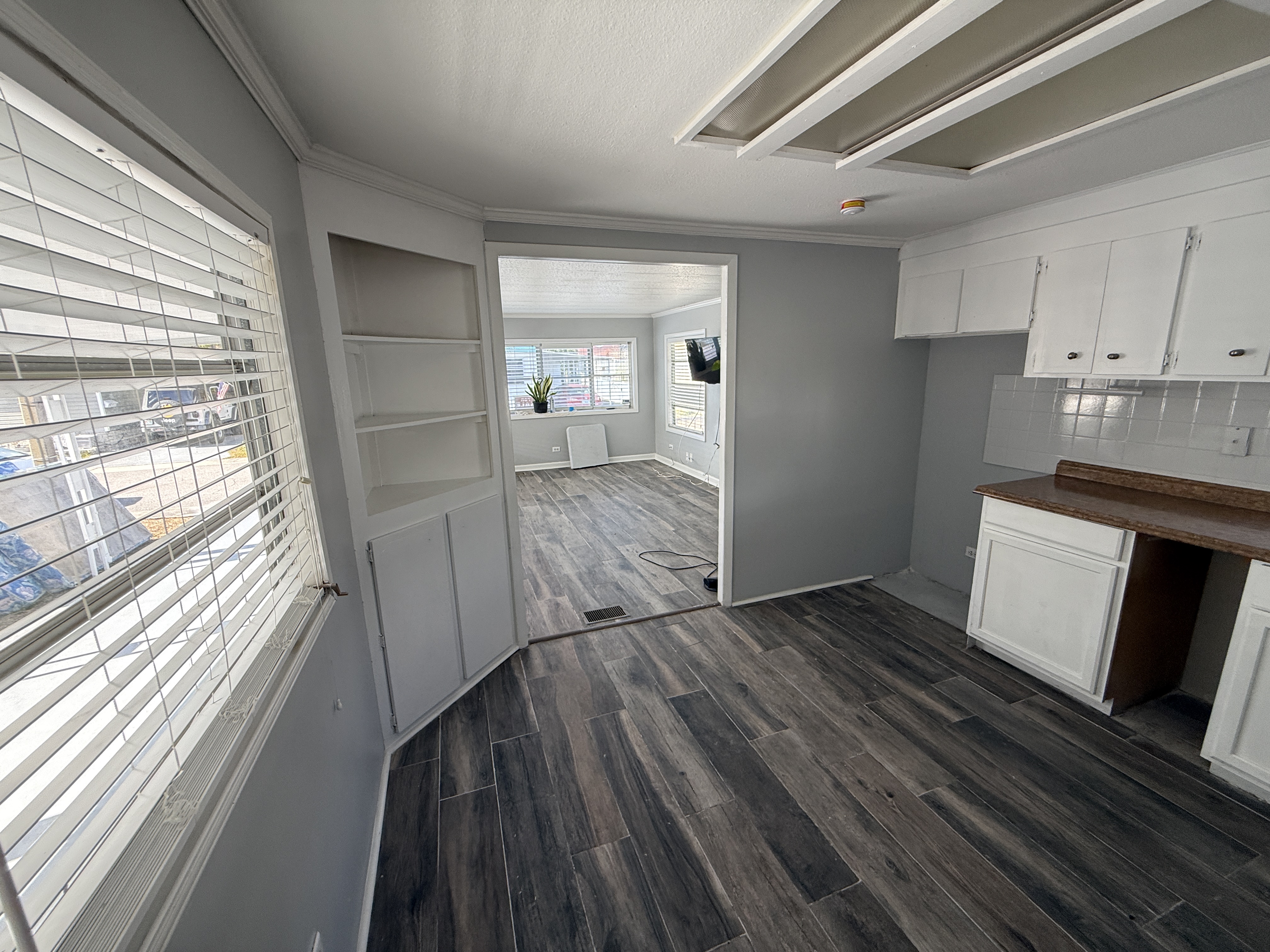 7349 Ulmerton Rd, Lot 301, Largo, Florida 33771, 2 Bedrooms Bedrooms, ,1 BathroomBathrooms,55-Plus Mobile Home,For Sale,Ulmerton Rd, Lot 301,4539