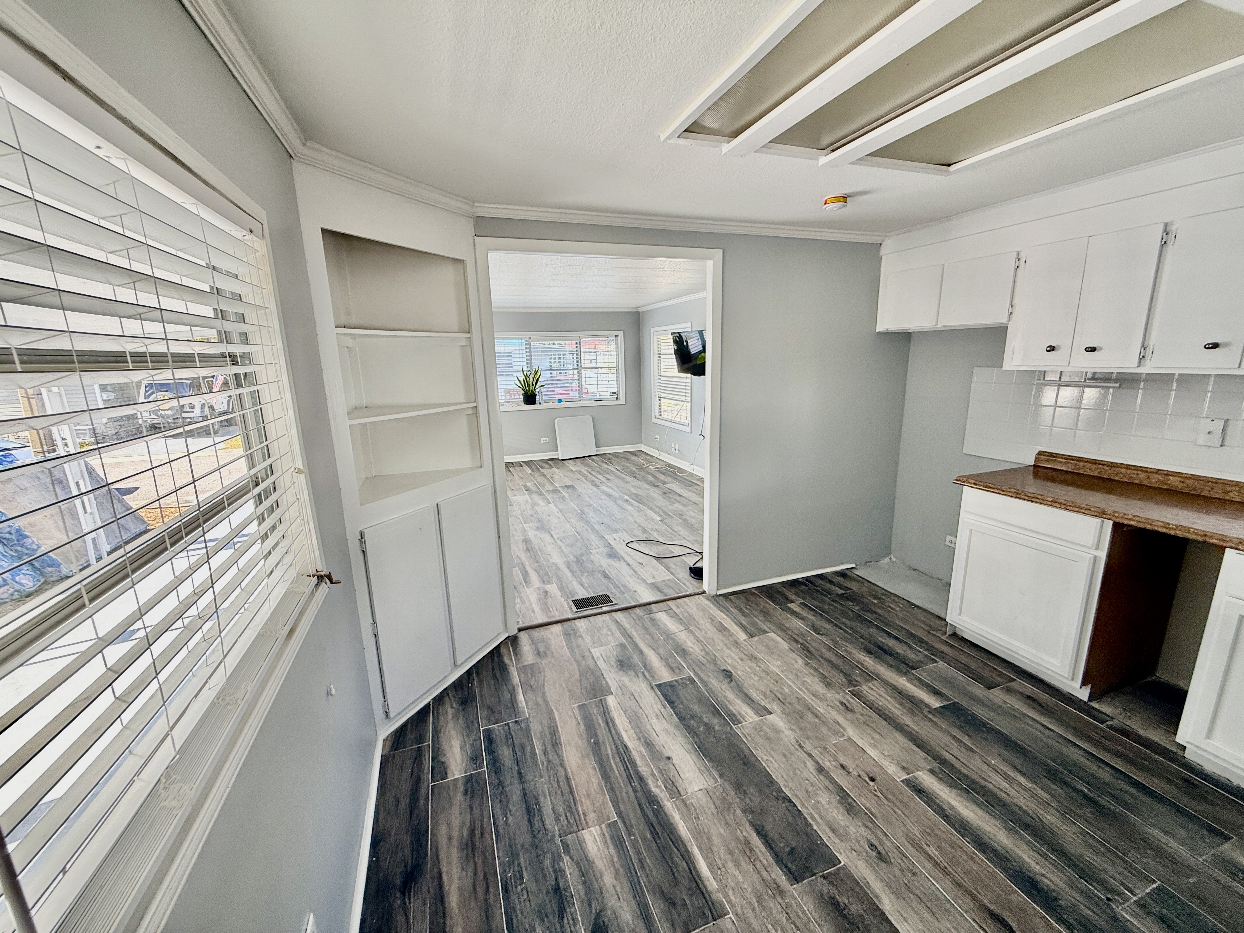 7349 Ulmerton Rd, Lot 301, Largo, Florida 33771, 2 Bedrooms Bedrooms, ,1 BathroomBathrooms,55-Plus Mobile Home,For Sale,Ulmerton Rd, Lot 301,4539