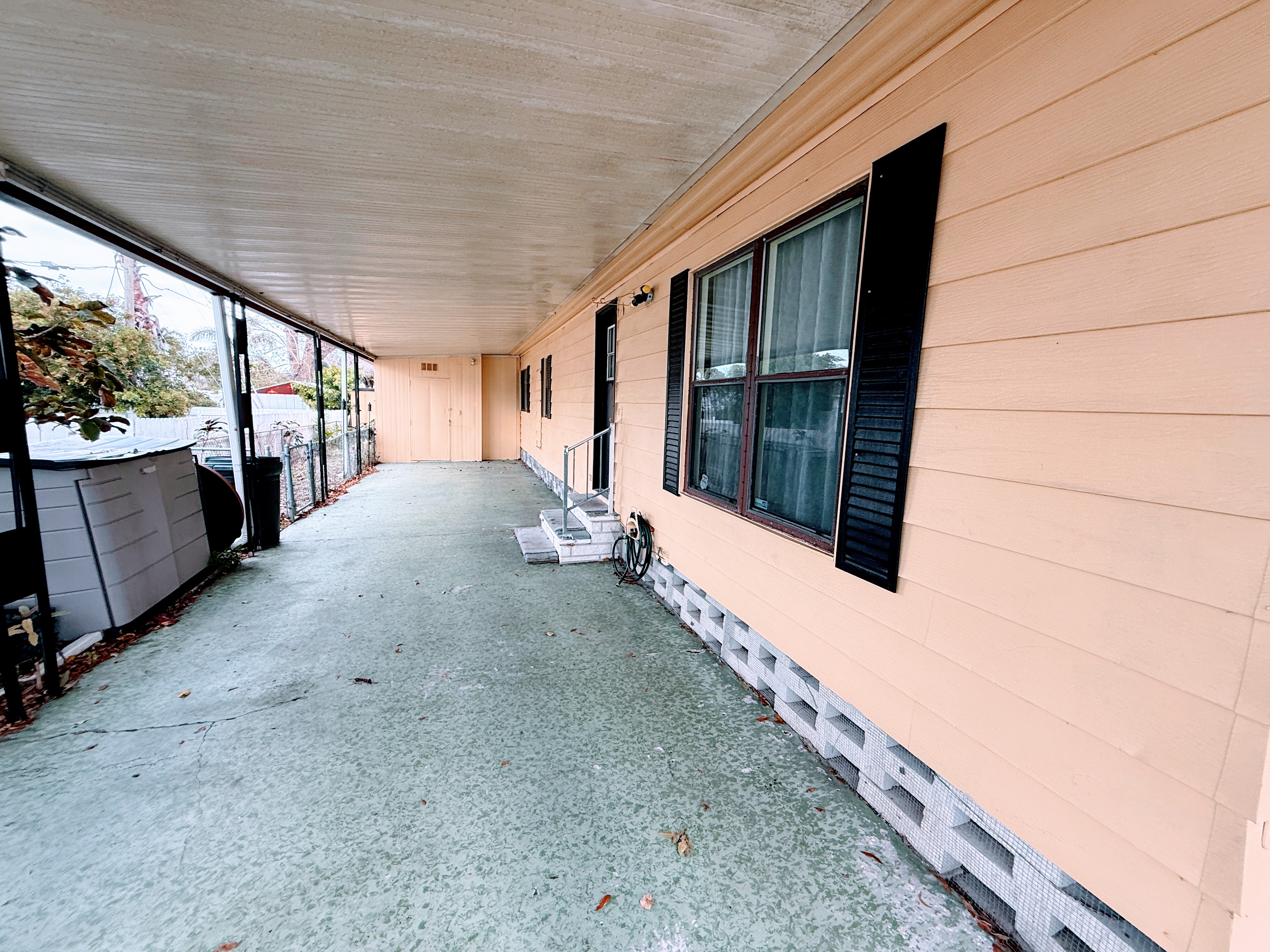 12100 Seminole Blvd, Lot 261, Largo, Florida 33778, 2 Bedrooms Bedrooms, ,2 BathroomsBathrooms,55-Plus Mobile Home,For Sale,Seminole Blvd, Lot 261,4544