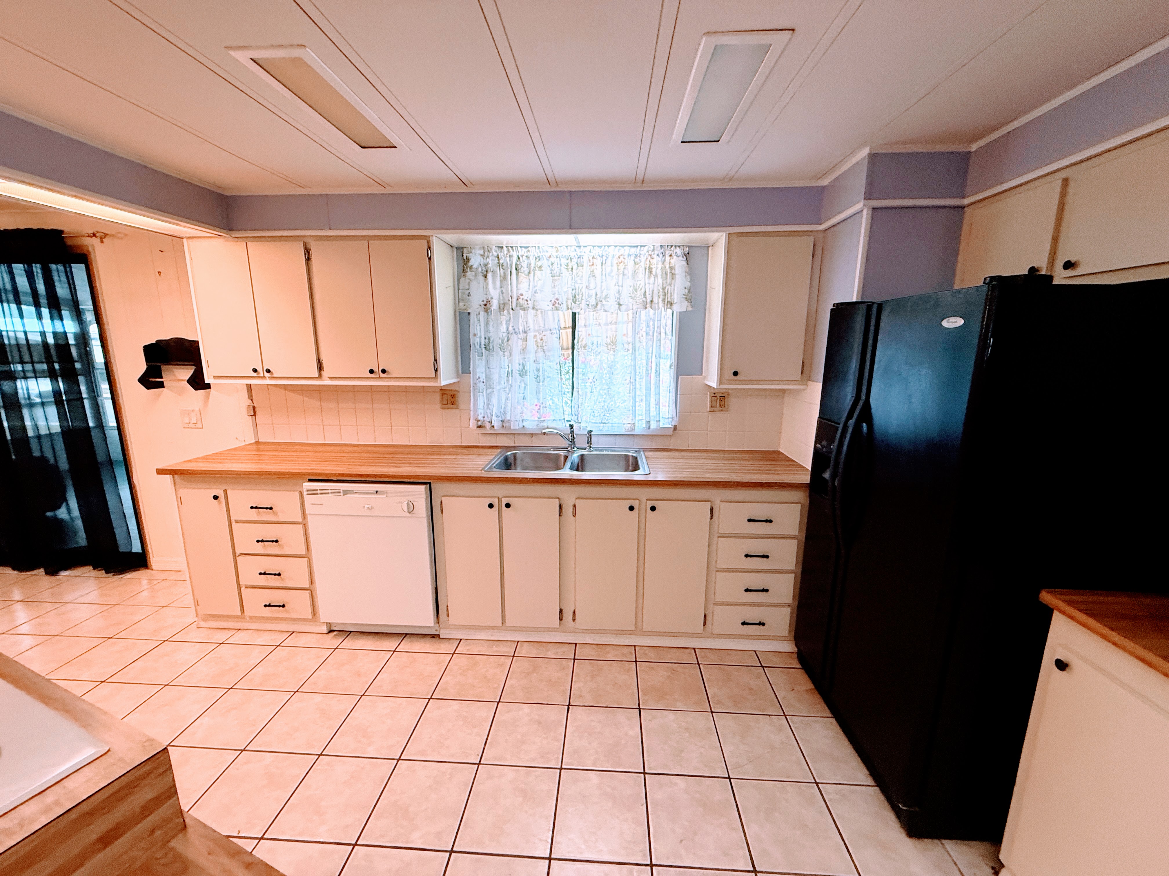 12100 Seminole Blvd, Lot 261, Largo, Florida 33778, 2 Bedrooms Bedrooms, ,2 BathroomsBathrooms,55-Plus Mobile Home,For Sale,Seminole Blvd, Lot 261,4544