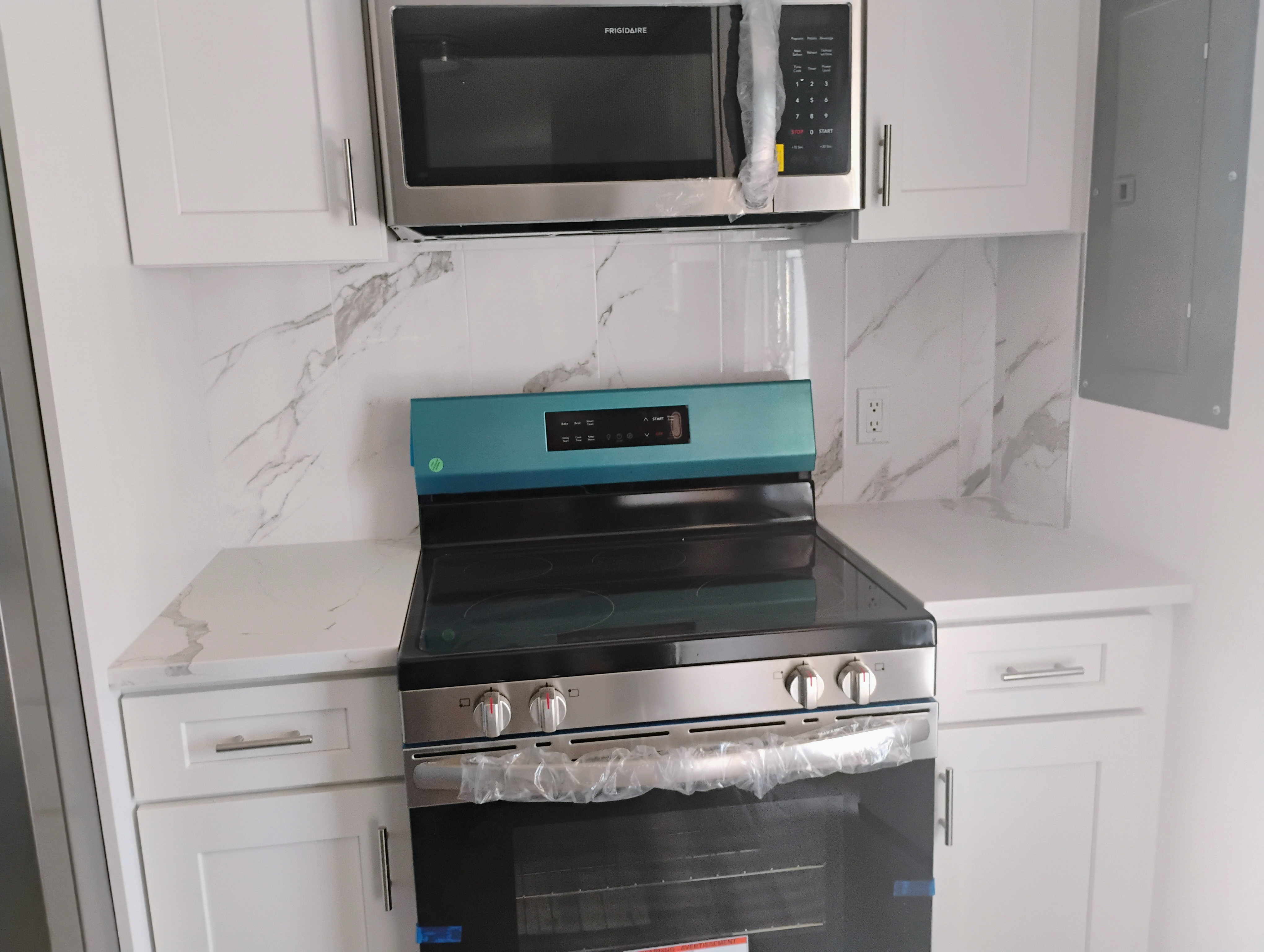 601 Starkey Rd, Lot 203, Largo, Florida 33771, 2 Bedrooms Bedrooms, ,2 BathroomsBathrooms,55-Plus Mobile Home,For Sale,Starkey Rd, Lot 203,4547