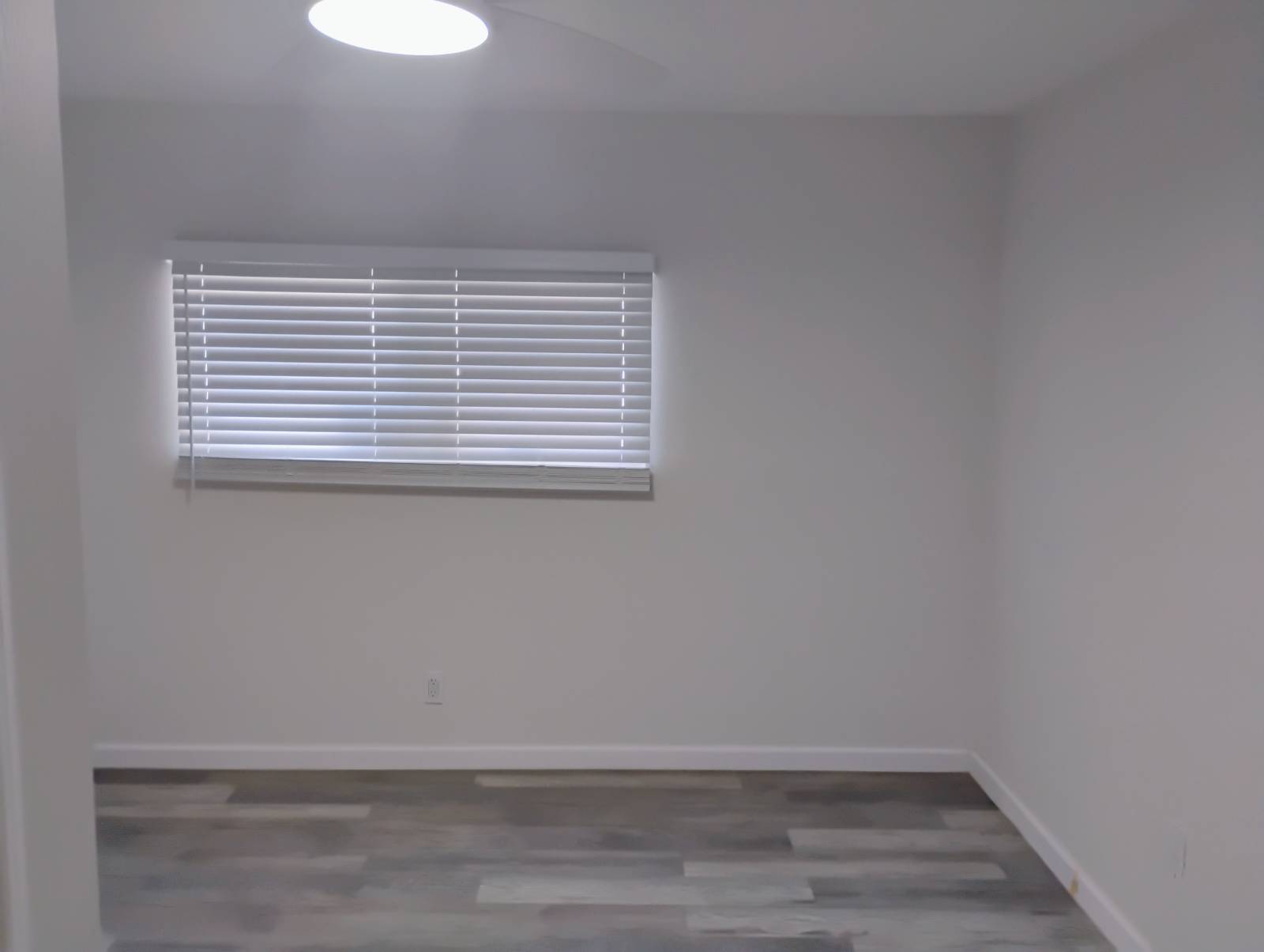 601 Starkey Rd, Lot 203, Largo, Florida 33771, 2 Bedrooms Bedrooms, ,2 BathroomsBathrooms,55-Plus Mobile Home,For Sale,Starkey Rd, Lot 203,4547