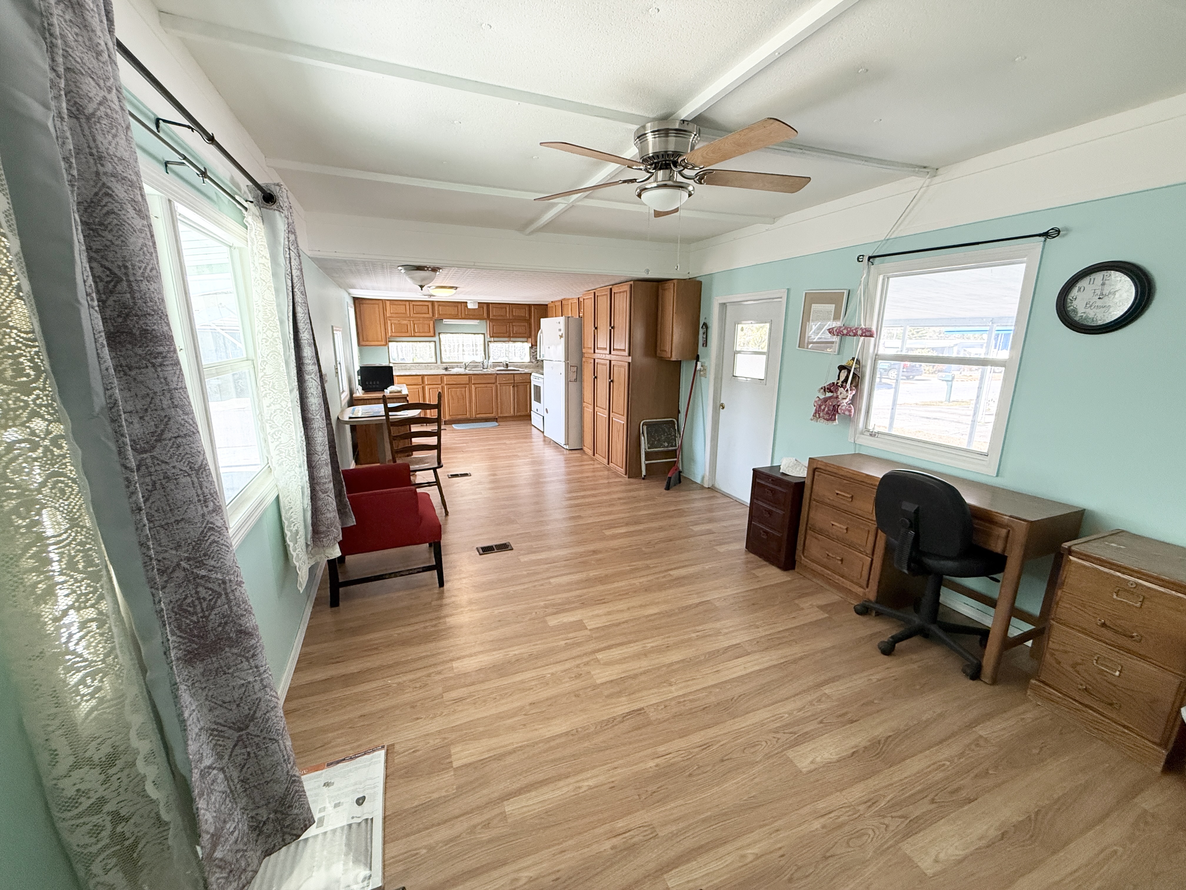 106 Diogenes St, Dunedin, Florida 34098, 2 Bedrooms Bedrooms, ,1 BathroomBathrooms,55-Plus Mobile Home,For Sale,Diogenes St,4551