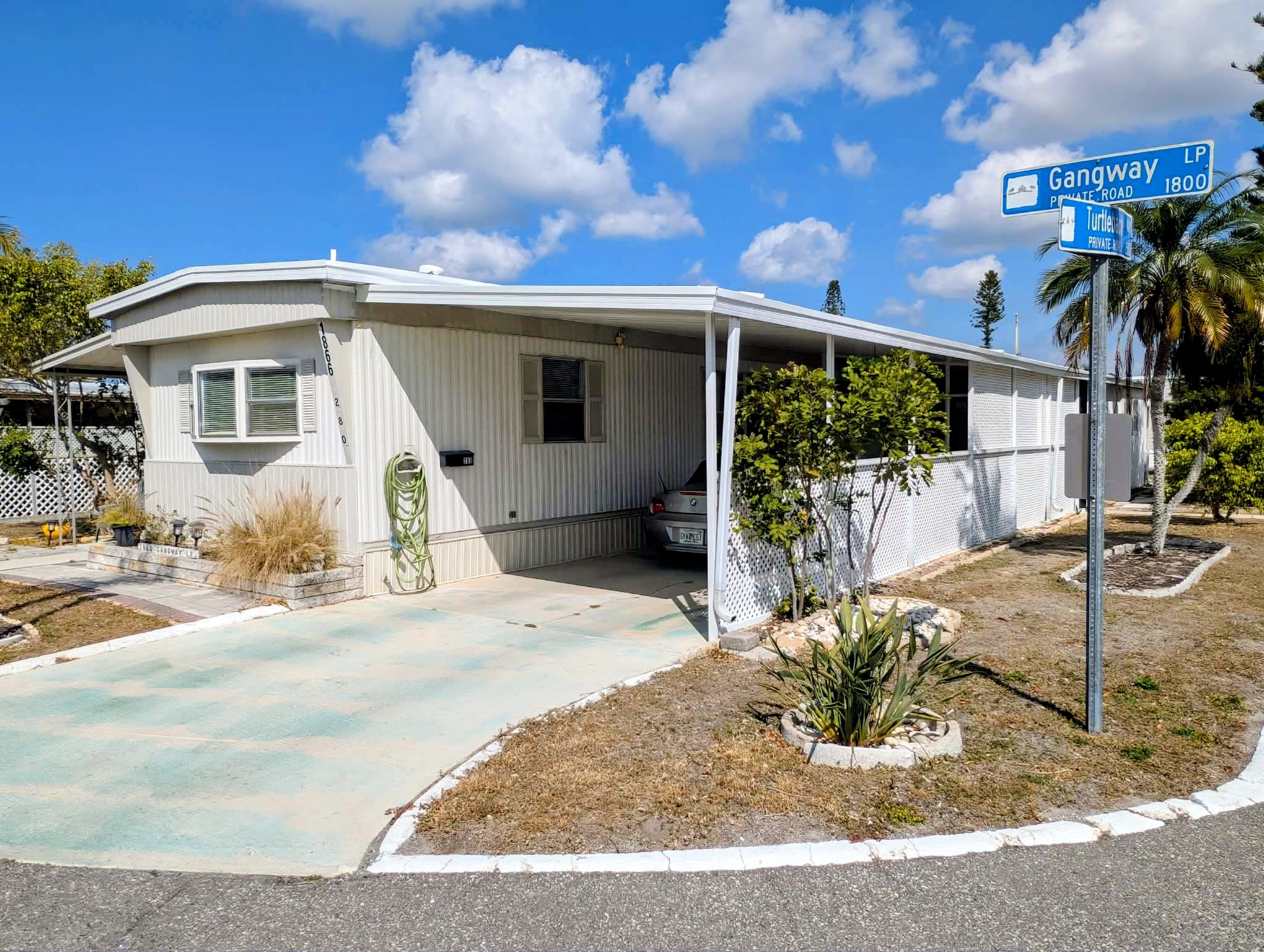 1866 Gangway Loop, Ruskin, Florida 33570, 2 Bedrooms Bedrooms, ,1.5 BathroomsBathrooms,55-Plus Mobile Home,For Sale,Gangway Loop,280,4556