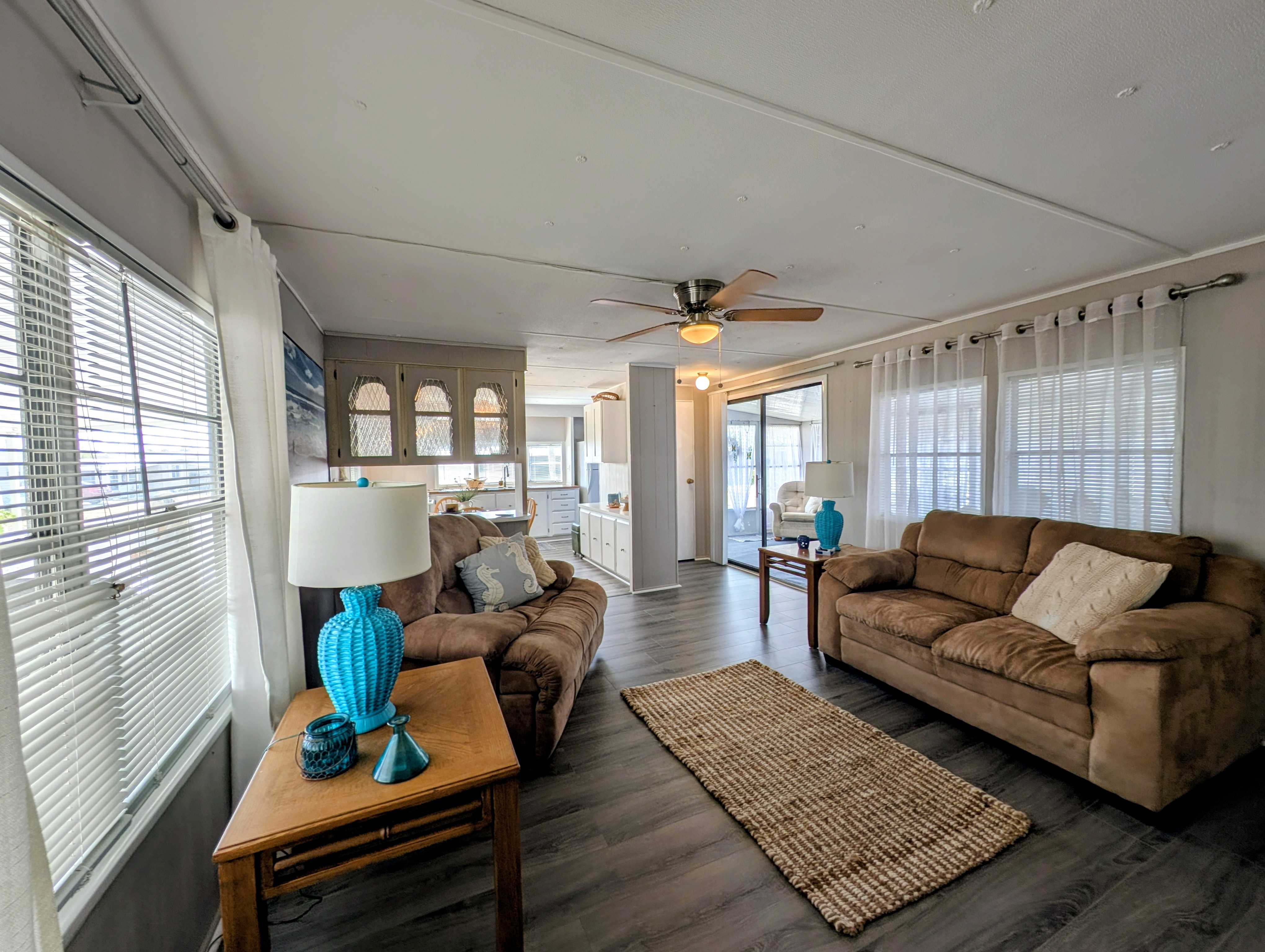 1866 Gangway Loop, Ruskin, Florida 33570, 2 Bedrooms Bedrooms, ,1.5 BathroomsBathrooms,55-Plus Mobile Home,For Sale,Gangway Loop,280,4556