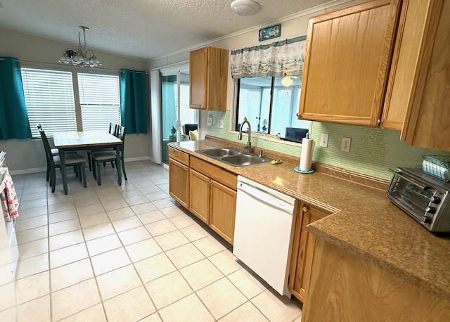 100 Hampton Rd, Lot 270, Clearwater, Florida 33759, 2 Bedrooms Bedrooms, ,2 BathroomsBathrooms,55-Plus Mobile Home,For Sale,Hampton Rd, Lot 270,4558