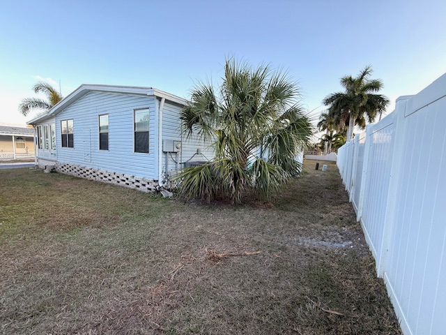 100 Hampton Rd, Lot 270, Clearwater, Florida 33759, 2 Bedrooms Bedrooms, ,2 BathroomsBathrooms,55-Plus Mobile Home,For Sale,Hampton Rd, Lot 270,4558