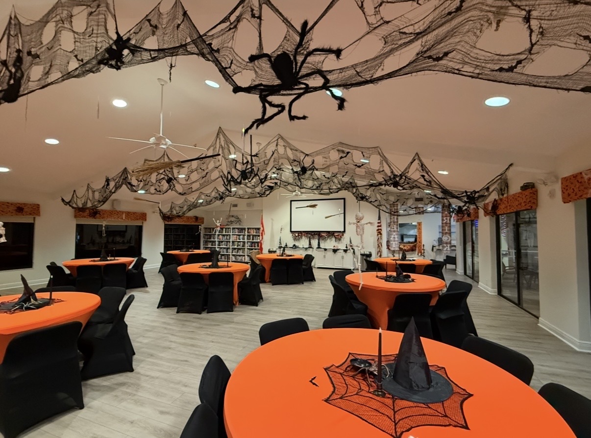 100 Hampton Rd, Lot 270, Clearwater, Florida 33759, 2 Bedrooms Bedrooms, ,2 BathroomsBathrooms,55-Plus Mobile Home,For Sale,Hampton Rd, Lot 270,4558