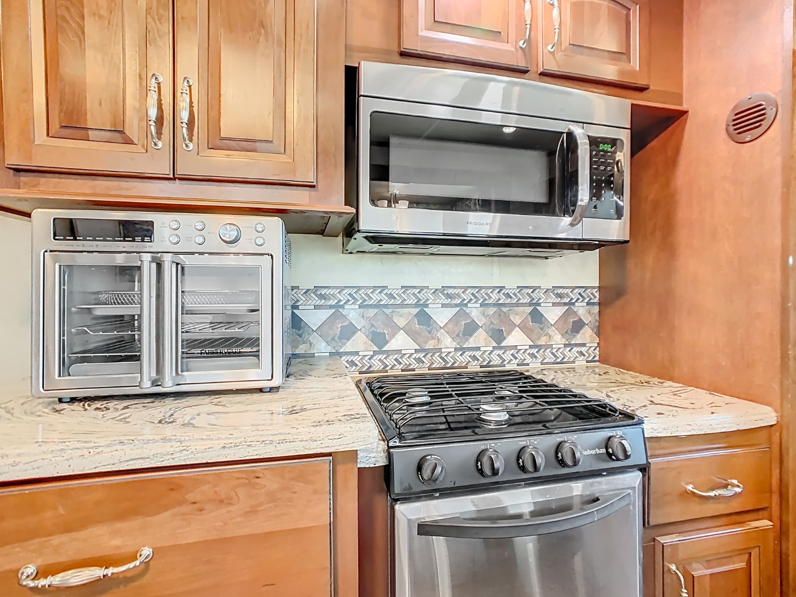 705 New Mexico St, Frostproof, Florida 33843, 1 Bedroom Bedrooms, ,1 BathroomBathrooms,55-Plus Mobile Home,For Sale,New Mexico St,4559