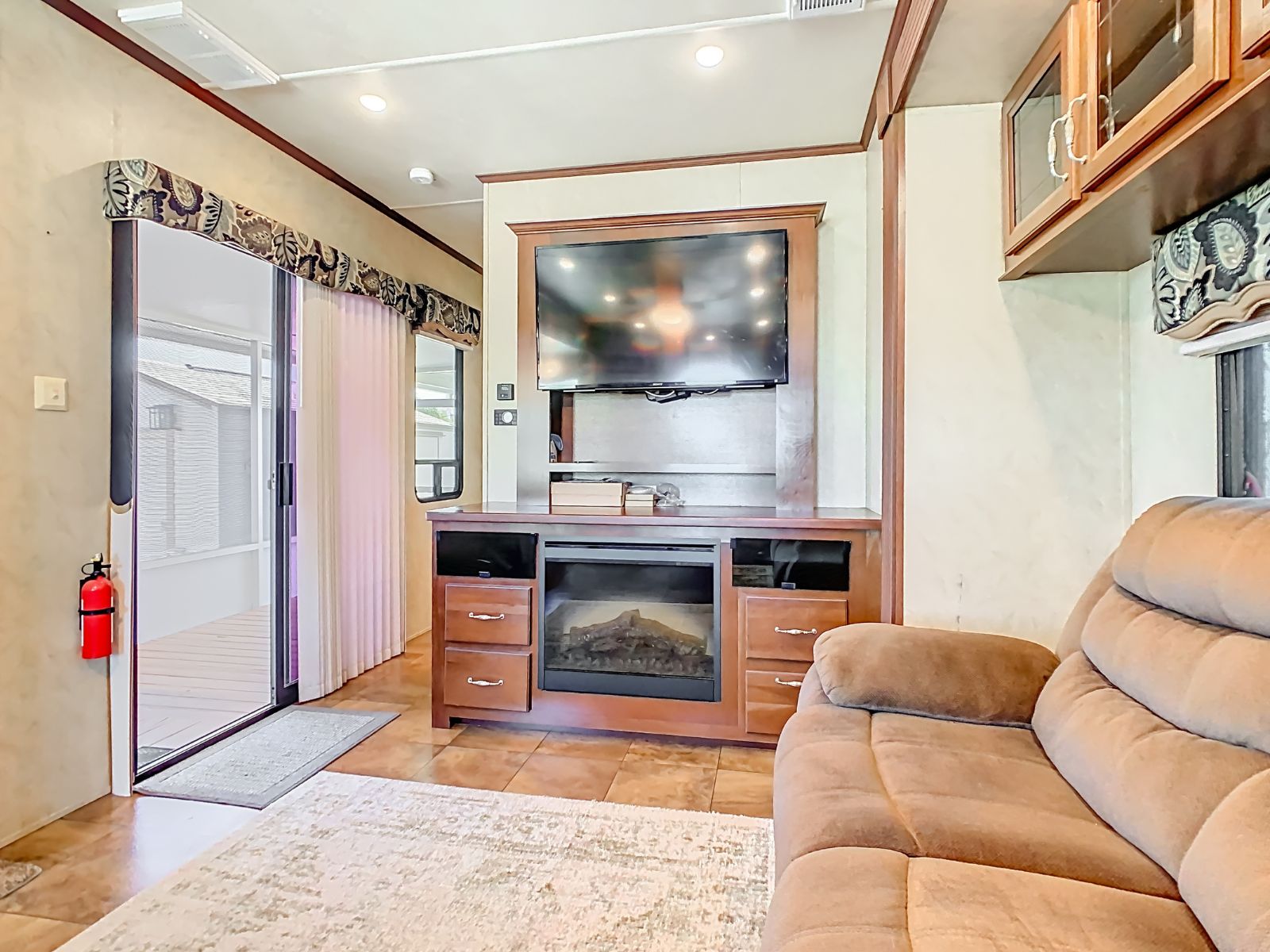 705 New Mexico St, Frostproof, Florida 33843, 1 Bedroom Bedrooms, ,1 BathroomBathrooms,55-Plus Mobile Home,For Sale,New Mexico St,4559