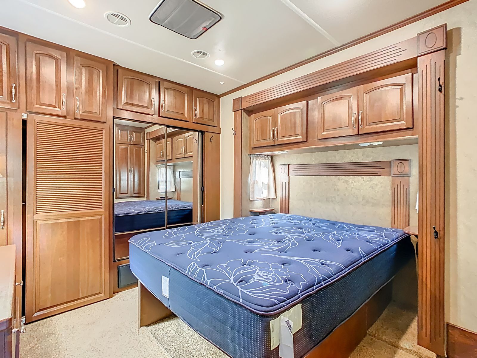 705 New Mexico St, Frostproof, Florida 33843, 1 Bedroom Bedrooms, ,1 BathroomBathrooms,55-Plus Mobile Home,For Sale,New Mexico St,4559