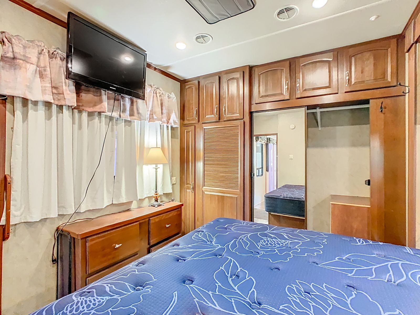 705 New Mexico St, Frostproof, Florida 33843, 1 Bedroom Bedrooms, ,1 BathroomBathrooms,55-Plus Mobile Home,For Sale,New Mexico St,4559