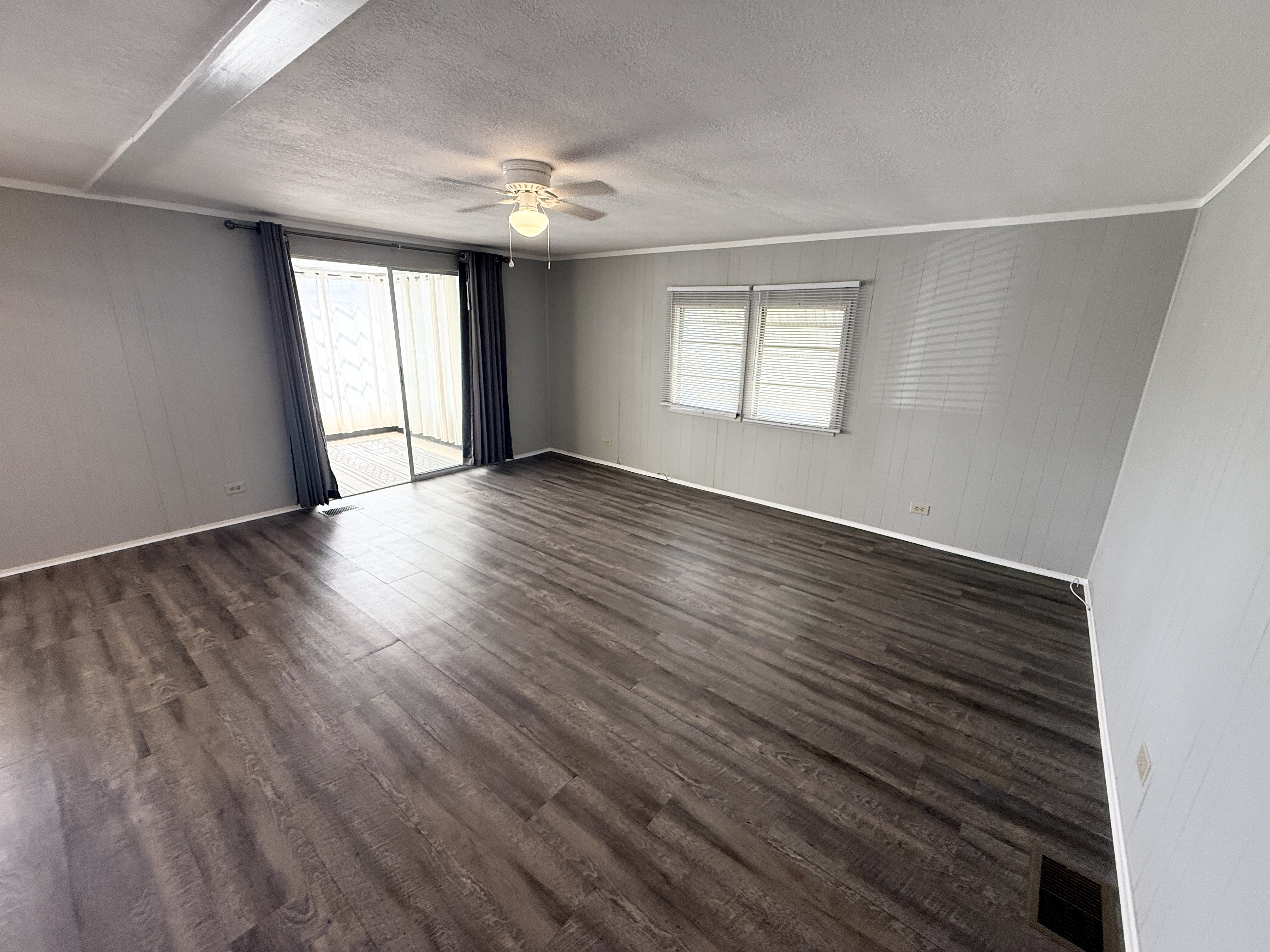 3113 State Road 580, Lot 189, Safety Harbor, Florida 34695, 2 Bedrooms Bedrooms, ,2 BathroomsBathrooms,55-Plus Mobile Home,For Sale,State Road 580, Lot 189,4560