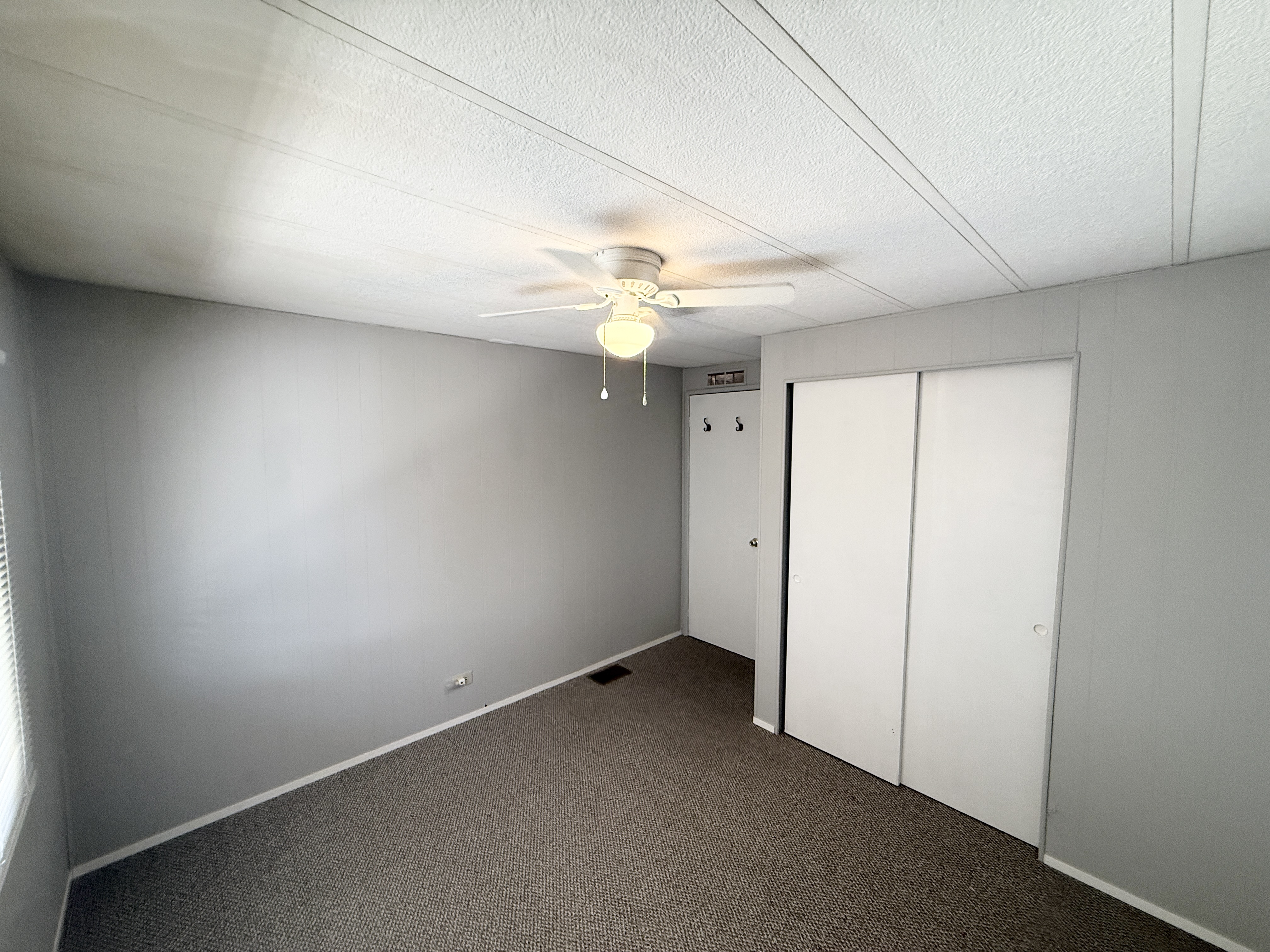 3113 State Road 580, Lot 189, Safety Harbor, Florida 34695, 2 Bedrooms Bedrooms, ,2 BathroomsBathrooms,55-Plus Mobile Home,For Sale,State Road 580, Lot 189,4560