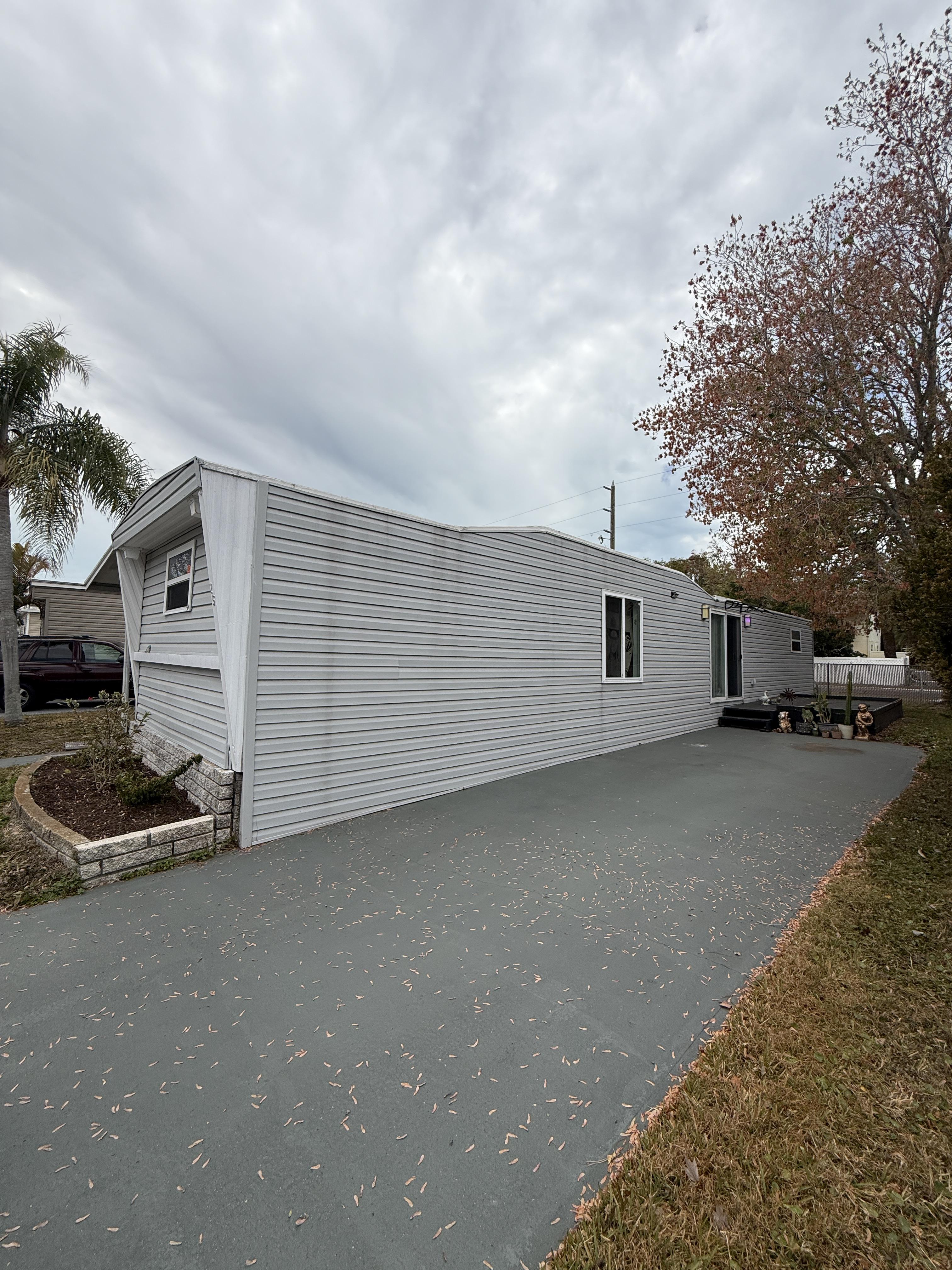 30700 US Hwy 19 N, Lot 25, Palm Harbor, Florida 34684, 2 Bedrooms Bedrooms, ,1 BathroomBathrooms,All - Age Mobile Home,For Sale,US Hwy 19 N, Lot 25,4561