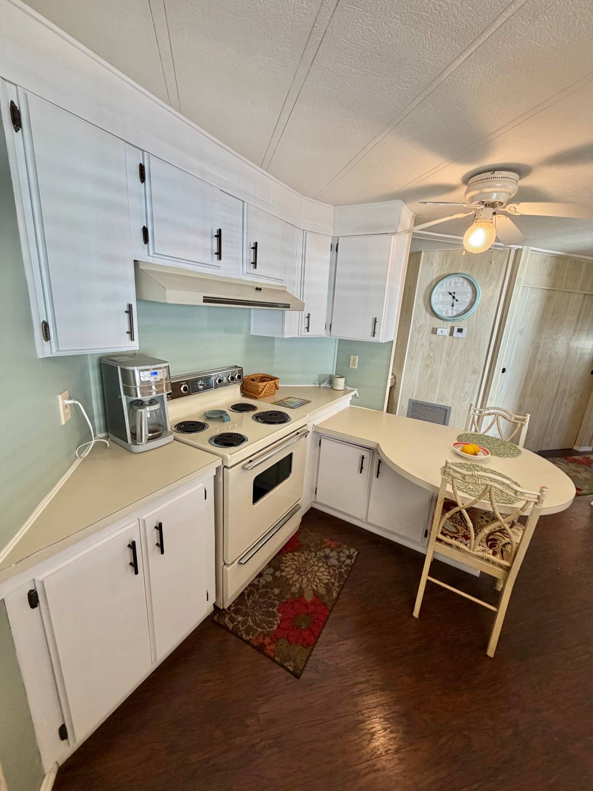 751 10th St E, Lot 404, Palmetto, Florida 34221, 2 Bedrooms Bedrooms, ,2 BathroomsBathrooms,55-Plus Mobile Home,For Sale,10th St E, Lot 404,4562