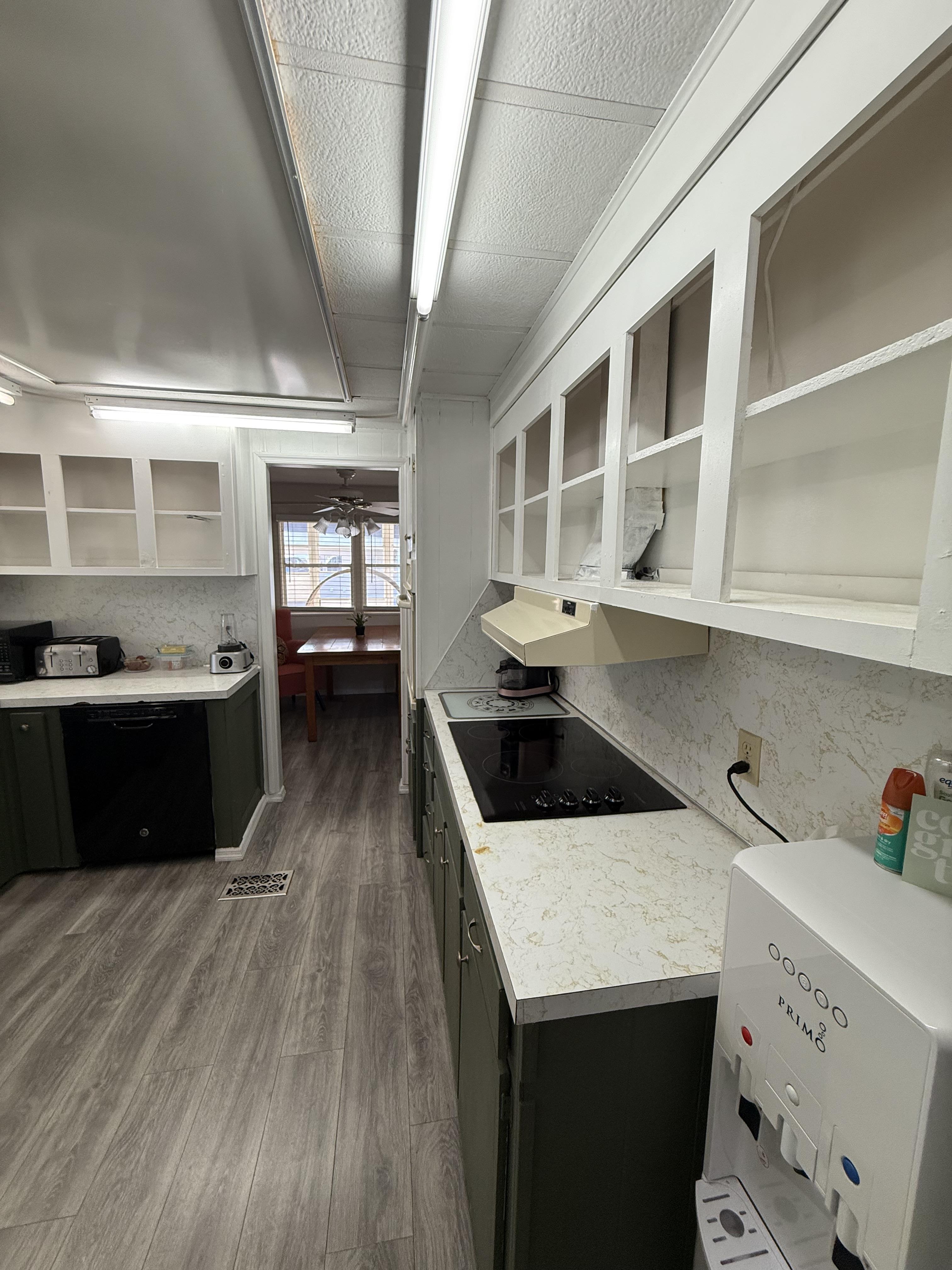 7001 142nd Avenue, Lot 146, Largo, Florida 33771, 2 Bedrooms Bedrooms, ,2 BathroomsBathrooms,55-Plus Mobile Home,For Sale,142nd ,146,4567