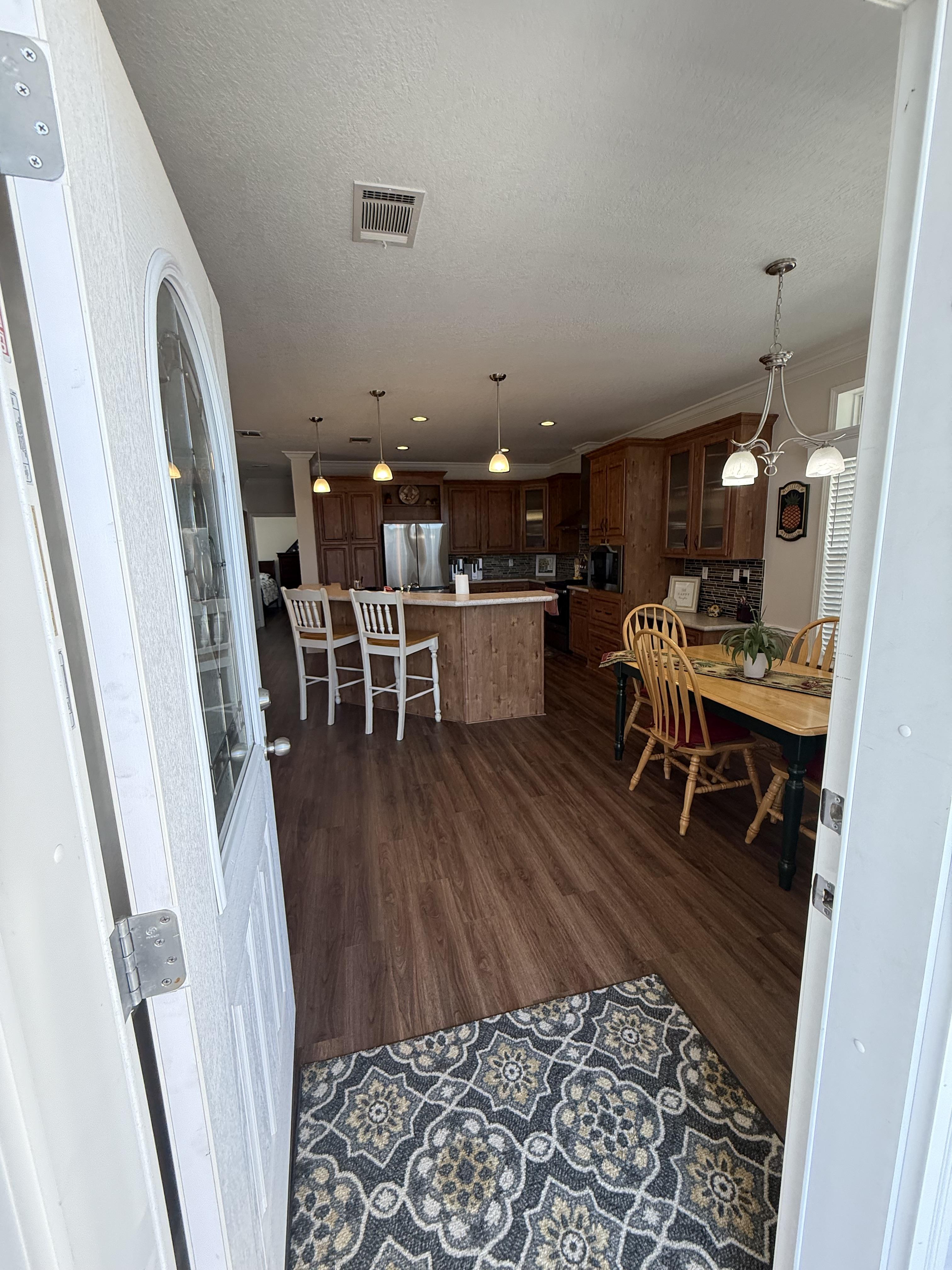 12651 Seminole Blvd, Lot 5J, Largo, Florida 33778, 3 Bedrooms Bedrooms, ,2 BathroomsBathrooms,55-Plus Mobile Home,For Sale,Seminole Blvd, Lot 5J,4574