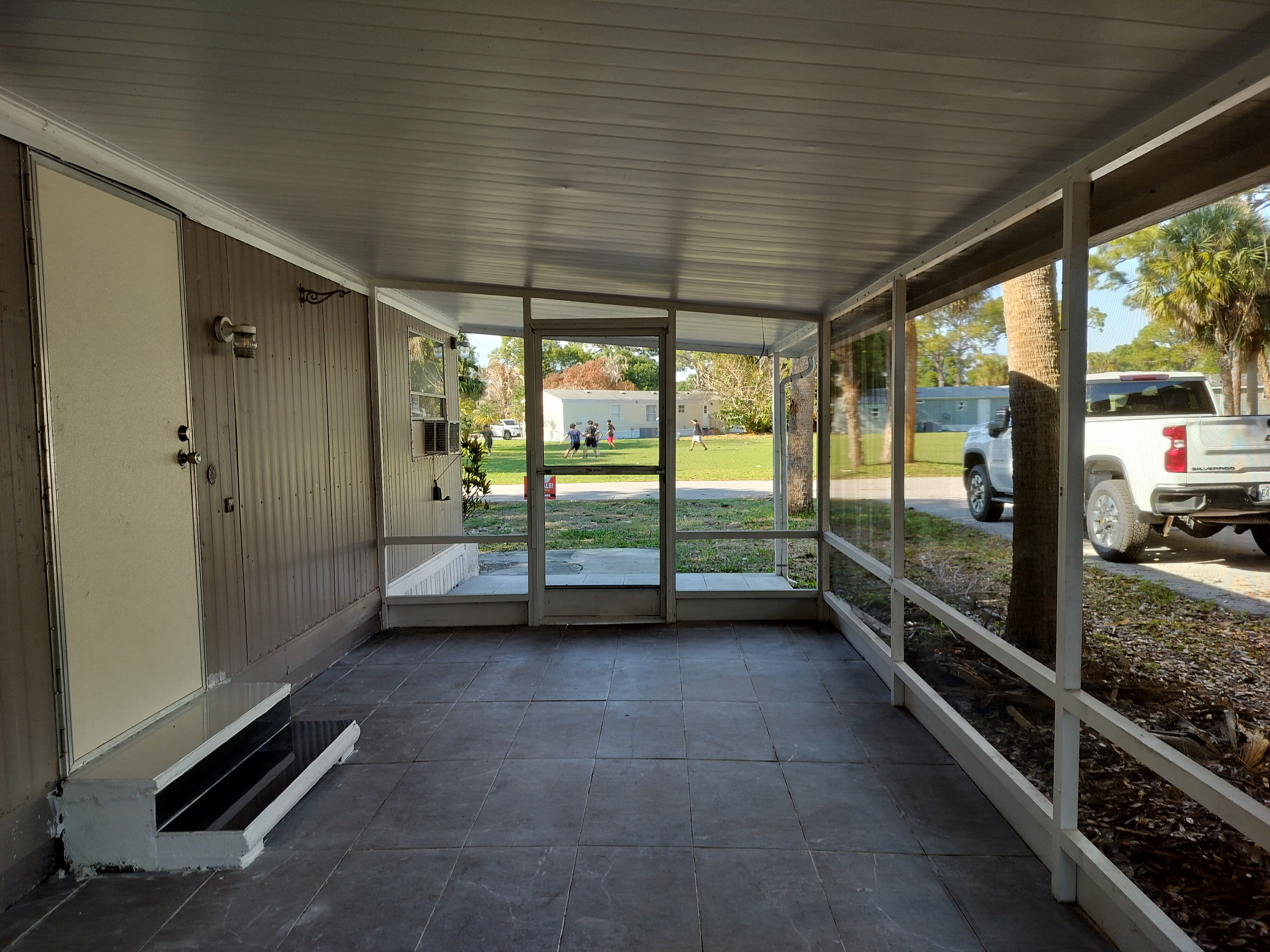 345 E Weatherbee rd, Lot 91, Fort Pierce, Florida 34982, 1 Bedroom Bedrooms, ,1 BathroomBathrooms,All - Age Mobile Home,For Sale,E Weatherbee rd, Lot 91,4575