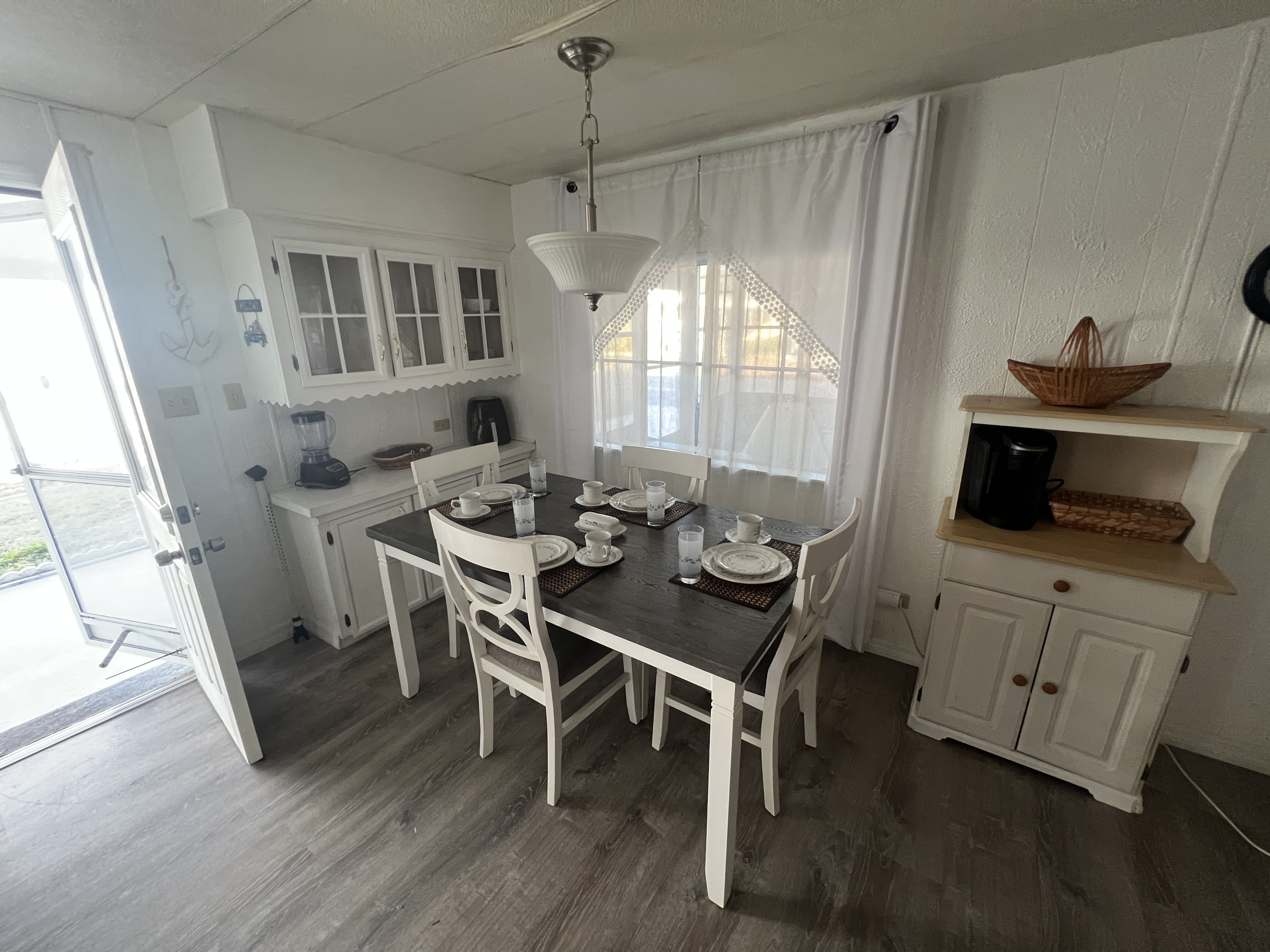 69 Colony Drive N, Ellenton, Florida 34222, 2 Bedrooms Bedrooms, ,1 BathroomBathrooms,55-Plus Mobile Home,For Sale,Colony Drive N,4576