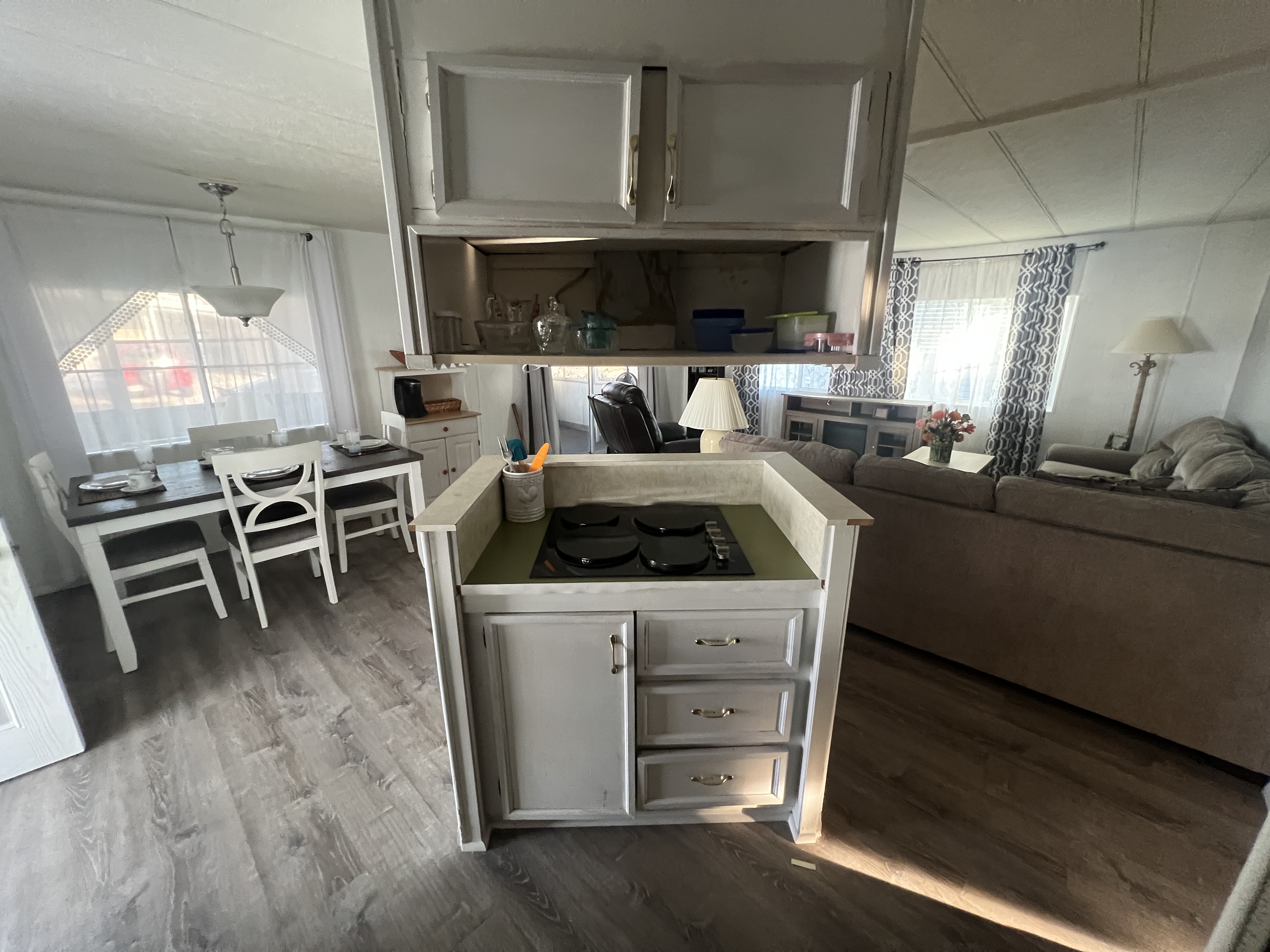 69 Colony Drive N, Ellenton, Florida 34222, 2 Bedrooms Bedrooms, ,1 BathroomBathrooms,55-Plus Mobile Home,For Sale,Colony Drive N,4576