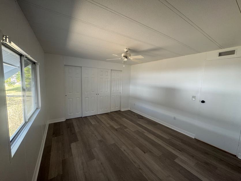 422 Sunset Circle N, Ellenton, Florida 34222, 2 Bedrooms Bedrooms, ,2 BathroomsBathrooms,55-Plus Mobile Home,For Sale,Sunset Circle N,4579