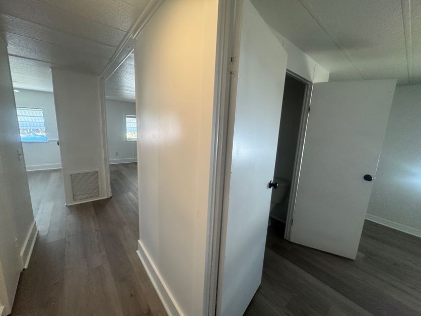 422 Sunset Circle N, Ellenton, Florida 34222, 2 Bedrooms Bedrooms, ,2 BathroomsBathrooms,55-Plus Mobile Home,For Sale,Sunset Circle N,4579