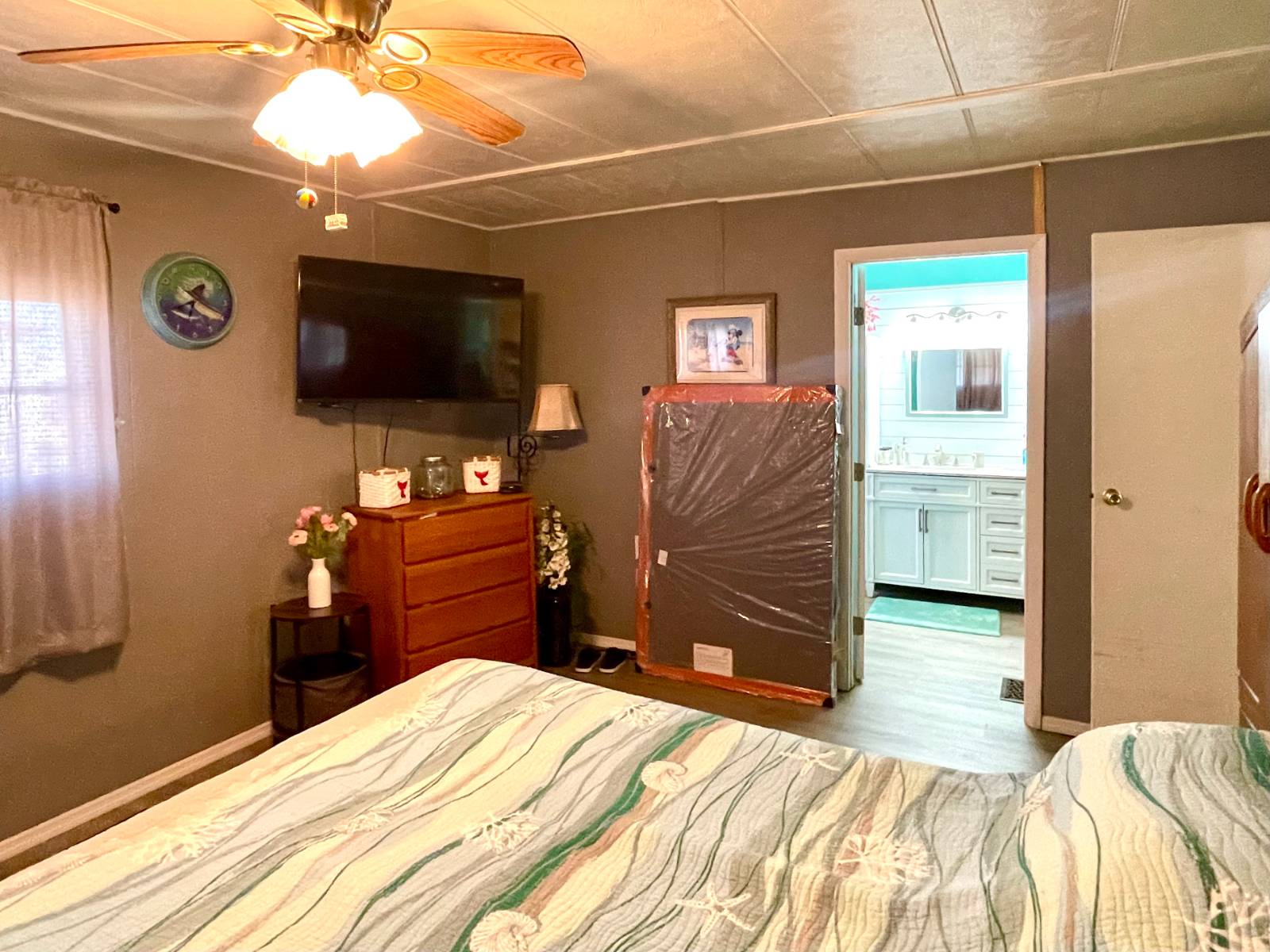1030 Royal Palm Way, Ellenton, Florida 34222, 2 Bedrooms Bedrooms, ,2 BathroomsBathrooms,55-Plus Mobile Home,For Sale,Royal Palm Way,4582