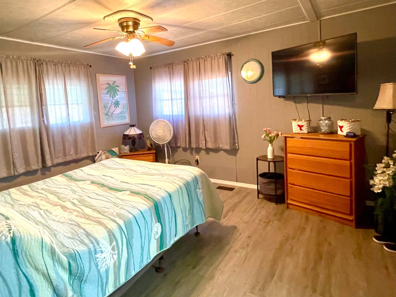 1030 Royal Palm Way, Ellenton, Florida 34222, 2 Bedrooms Bedrooms, ,2 BathroomsBathrooms,55-Plus Mobile Home,For Sale,Royal Palm Way,4582