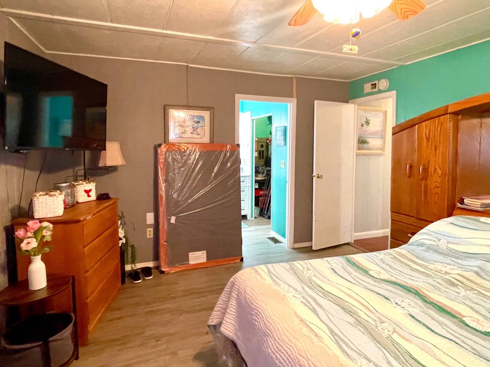 1030 Royal Palm Way, Ellenton, Florida 34222, 2 Bedrooms Bedrooms, ,2 BathroomsBathrooms,55-Plus Mobile Home,For Sale,Royal Palm Way,4582