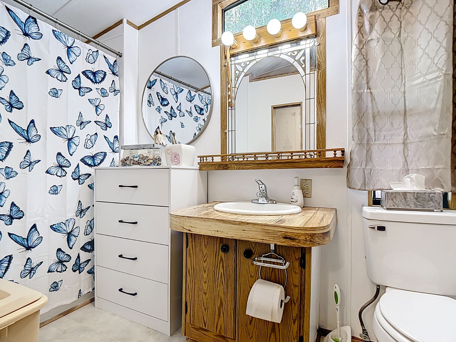 1423 Tennessee Ave, Frostproof, Florida 33843, 2 Bedrooms Bedrooms, ,2 BathroomsBathrooms,55-Plus Mobile Home,For Sale,Tennessee Ave,4583