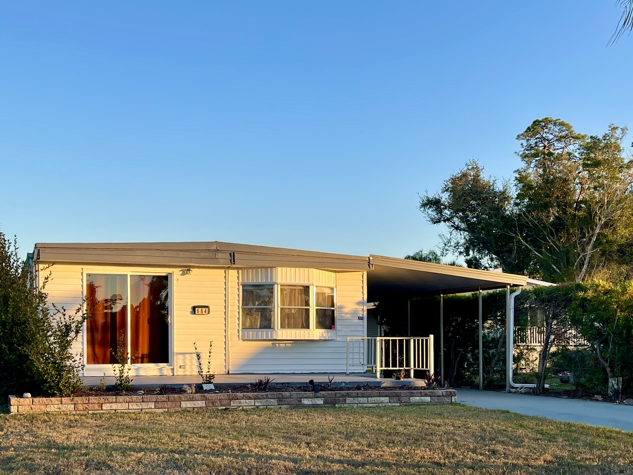 684 Harbor Circle, Ellenton, Florida 34222, 2 Bedrooms Bedrooms, ,2 BathroomsBathrooms,55-Plus Mobile Home,For Sale,Harbor Circle,4584